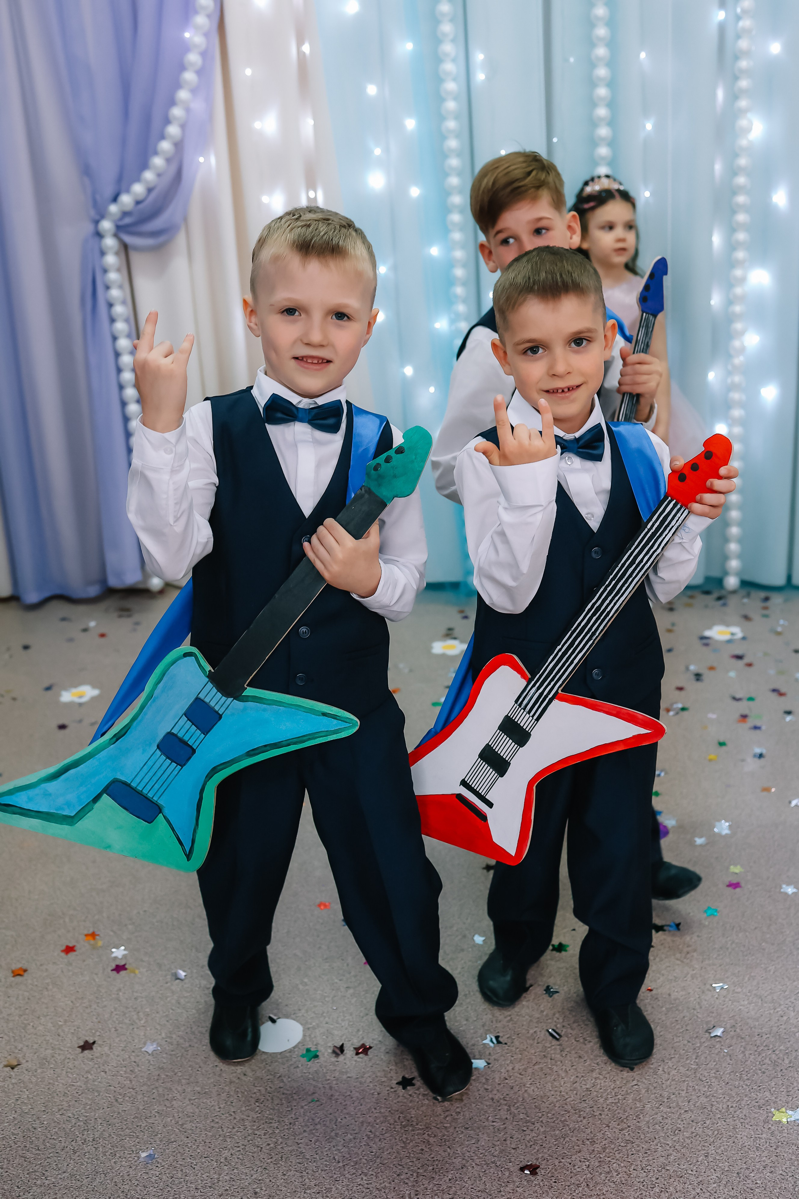 Семейный и детский женский фотограф в Новосибирске | Алёна Малахова продолжение следует  выпускные альбомы