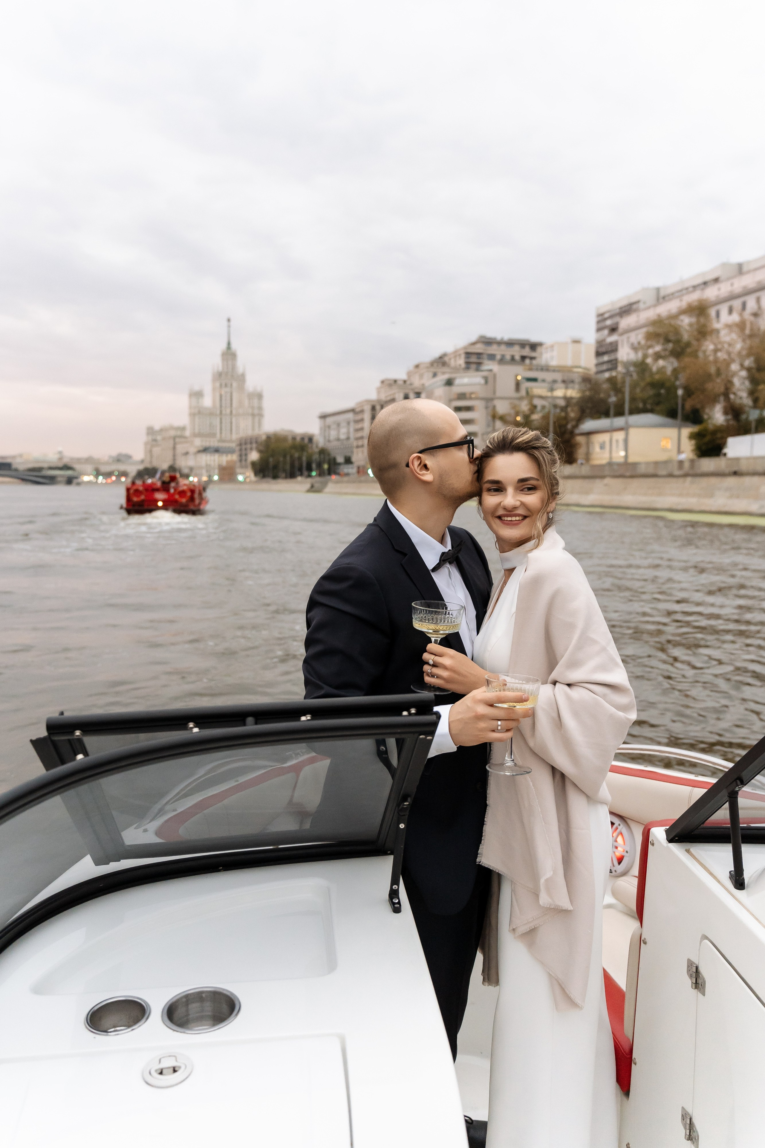 Анонсы. Свадебный фотограф в Москве Яна Деньгина