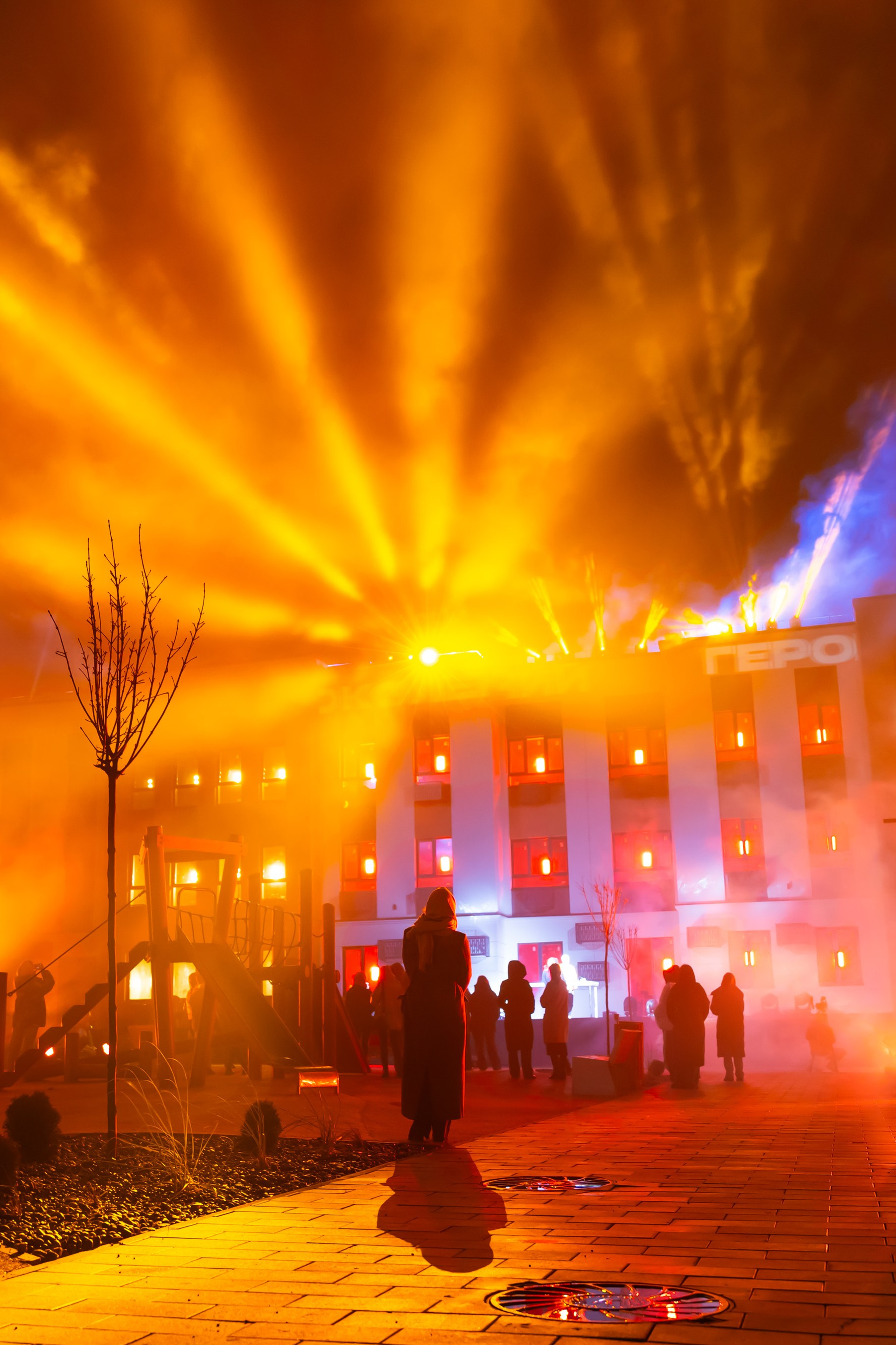 Световое шоу от ЖК «Герои поколений»