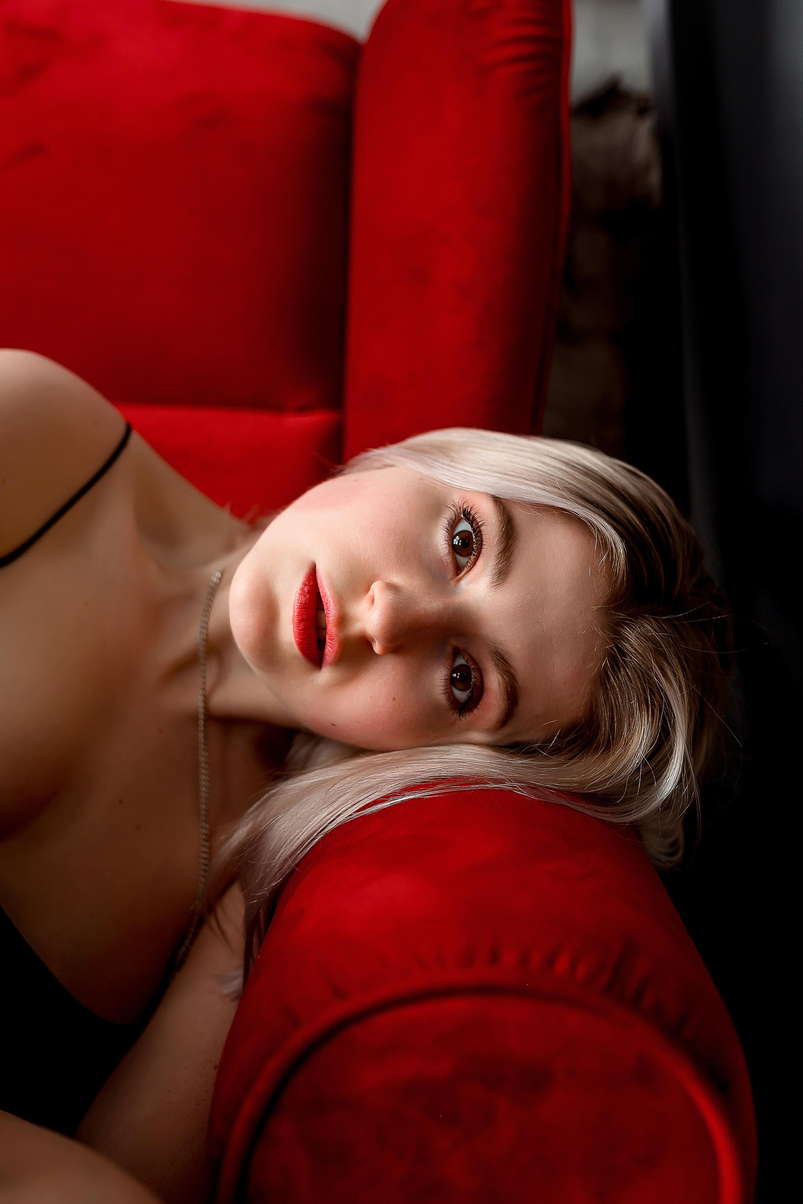 Александра