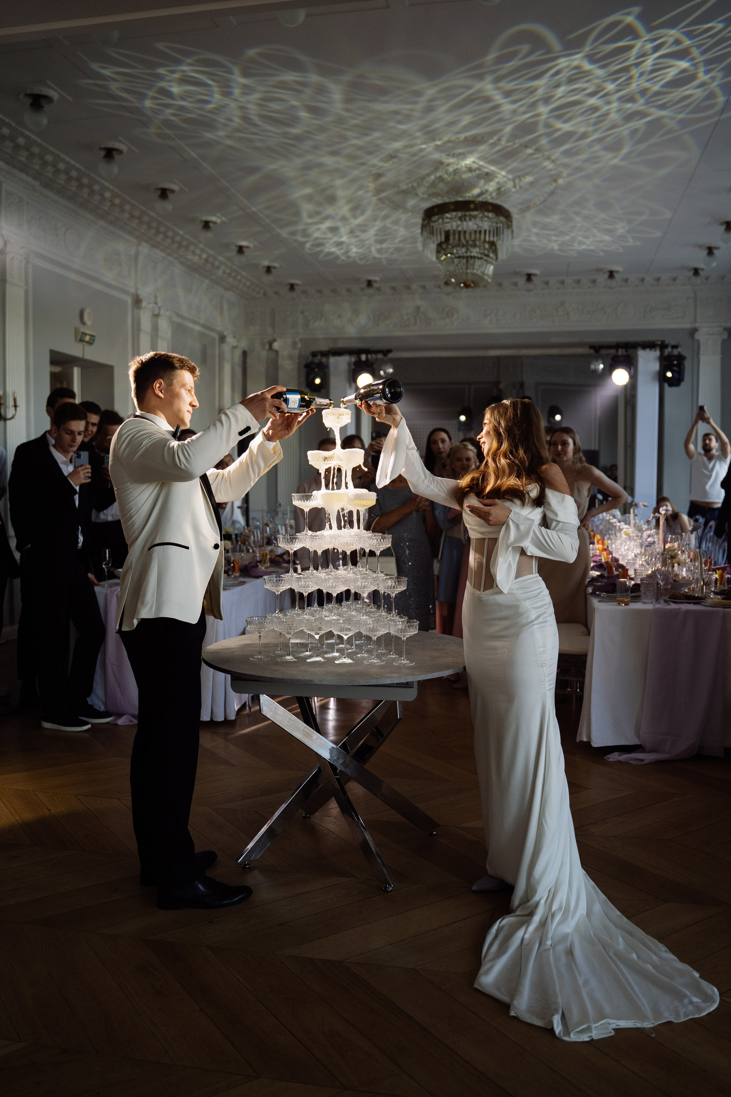 Ольга Данил. Свадьба во дворце в стиле неоклассика