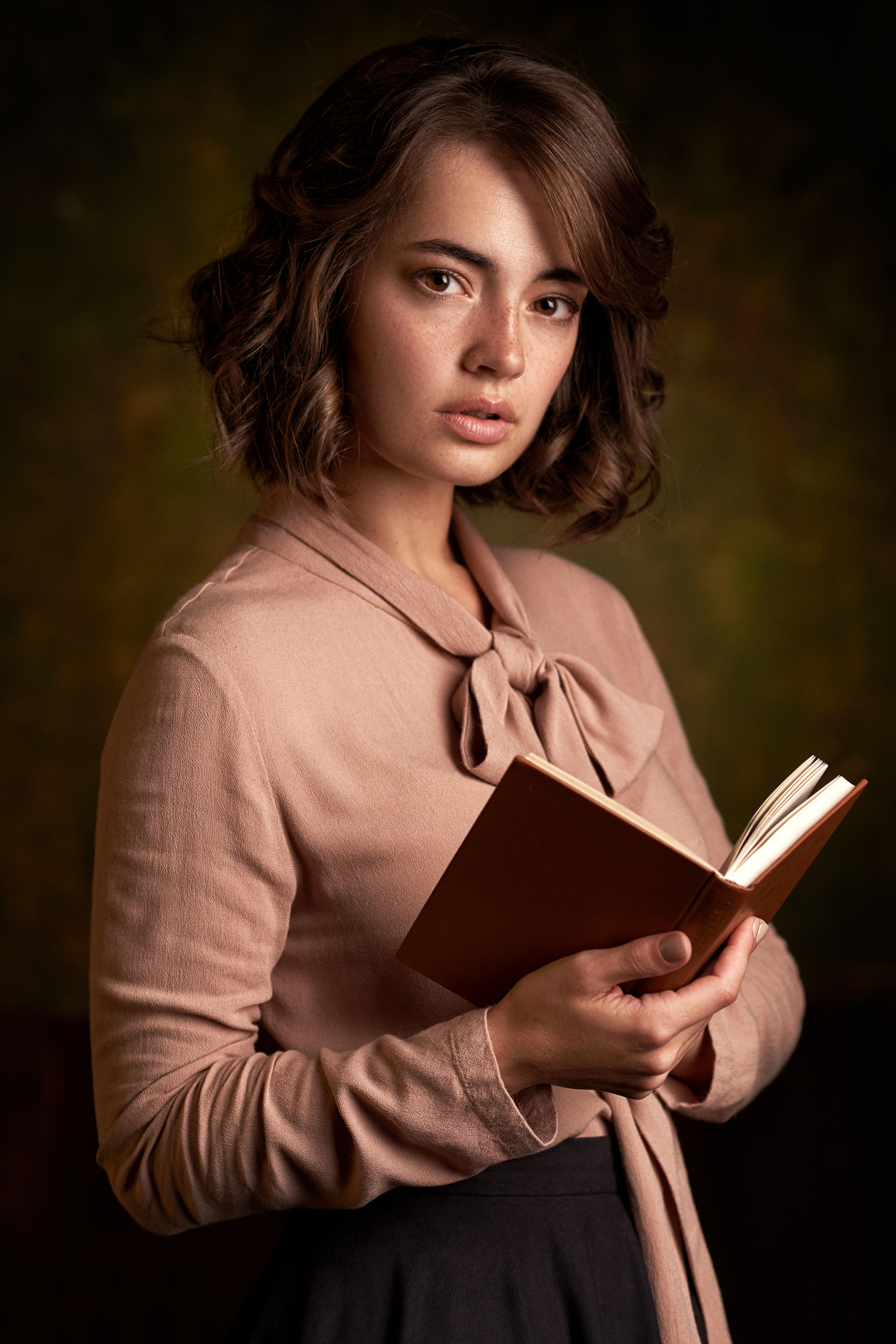 Классический женский портрет