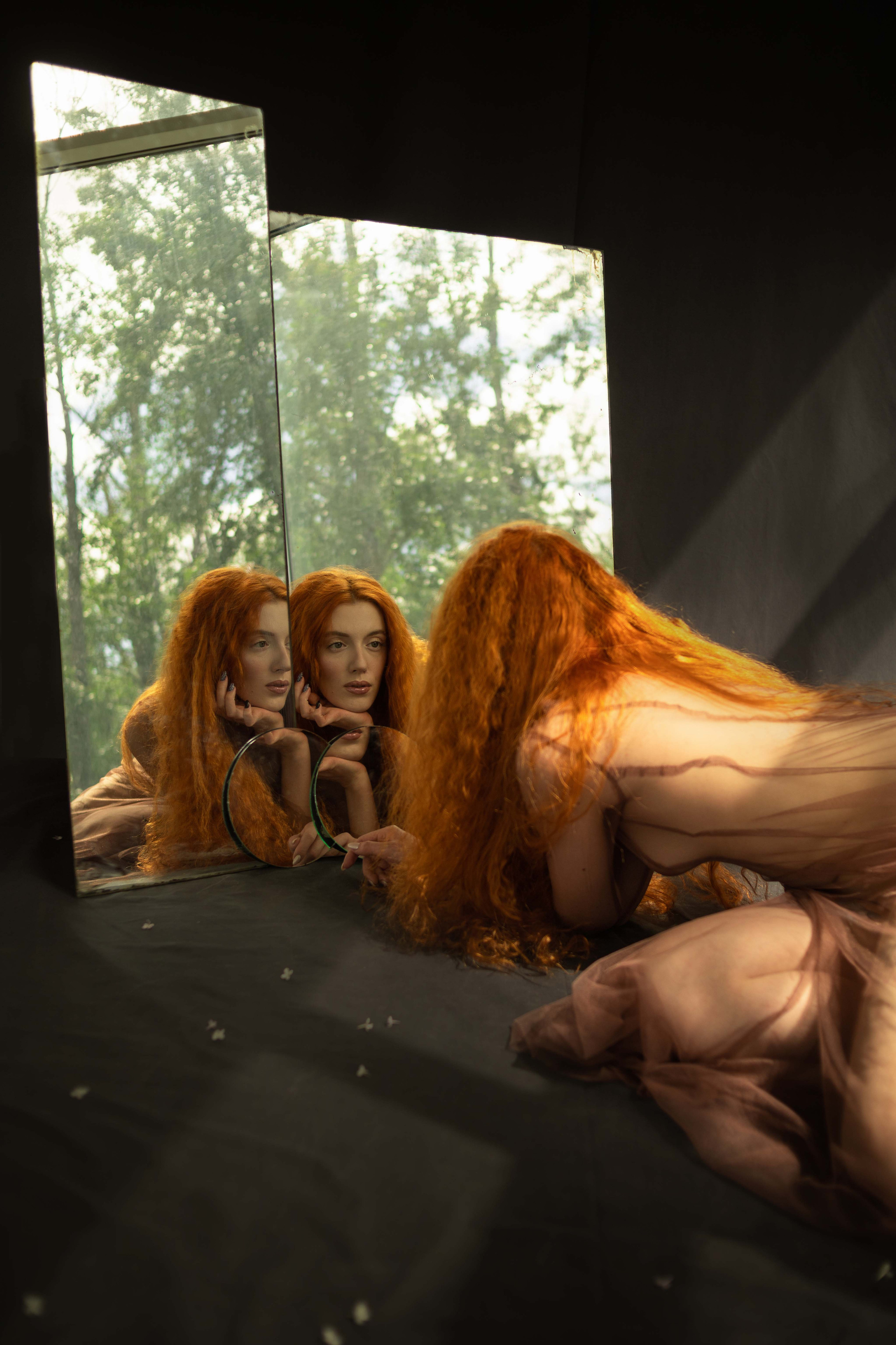 In Reflection. Ларионова Виталина. Фотограф и видеограф в Санкт-Петербурге