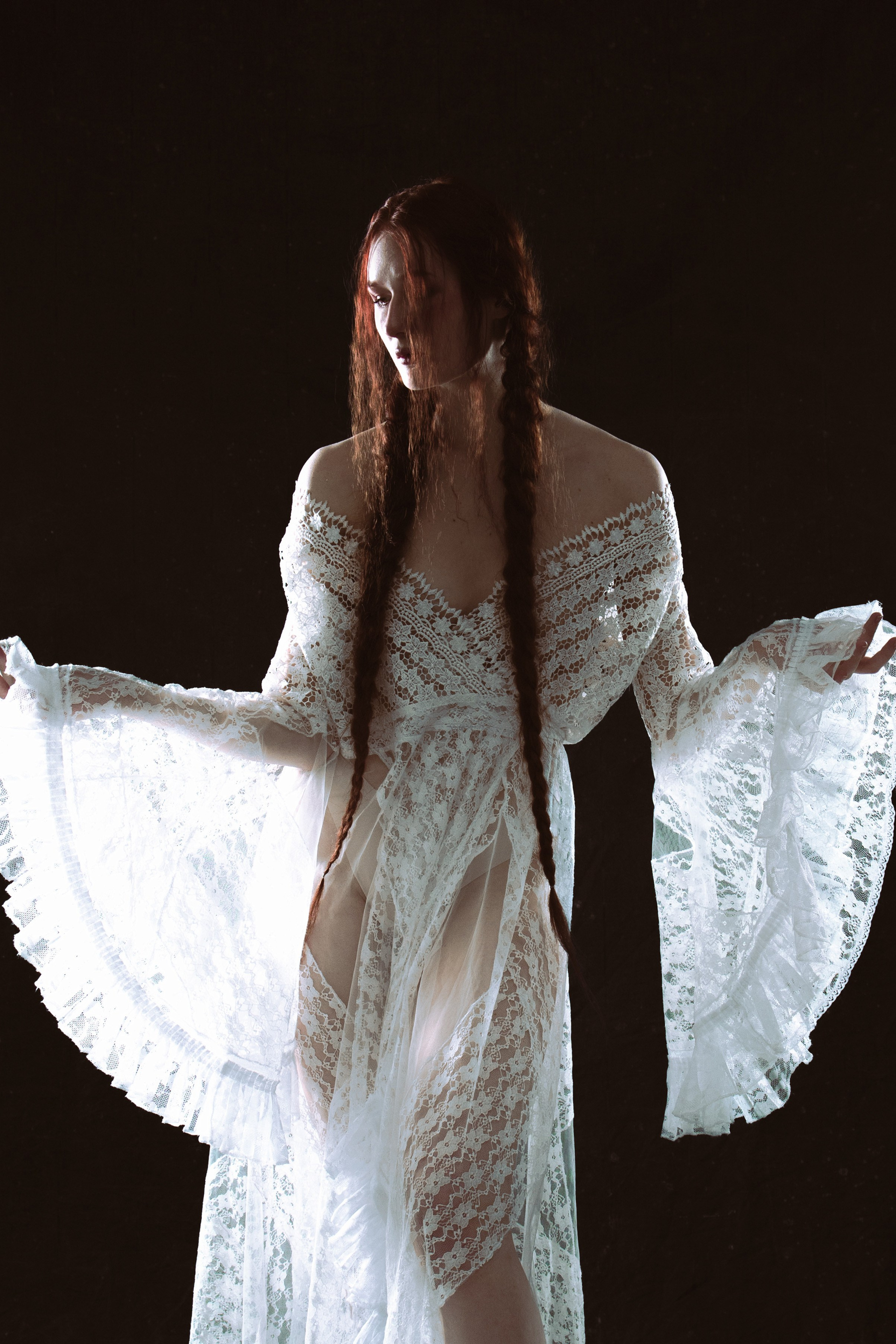 Обратная сторона луны. Ларионова Виталина. Фотограф и видеограф в Санкт-Петербурге