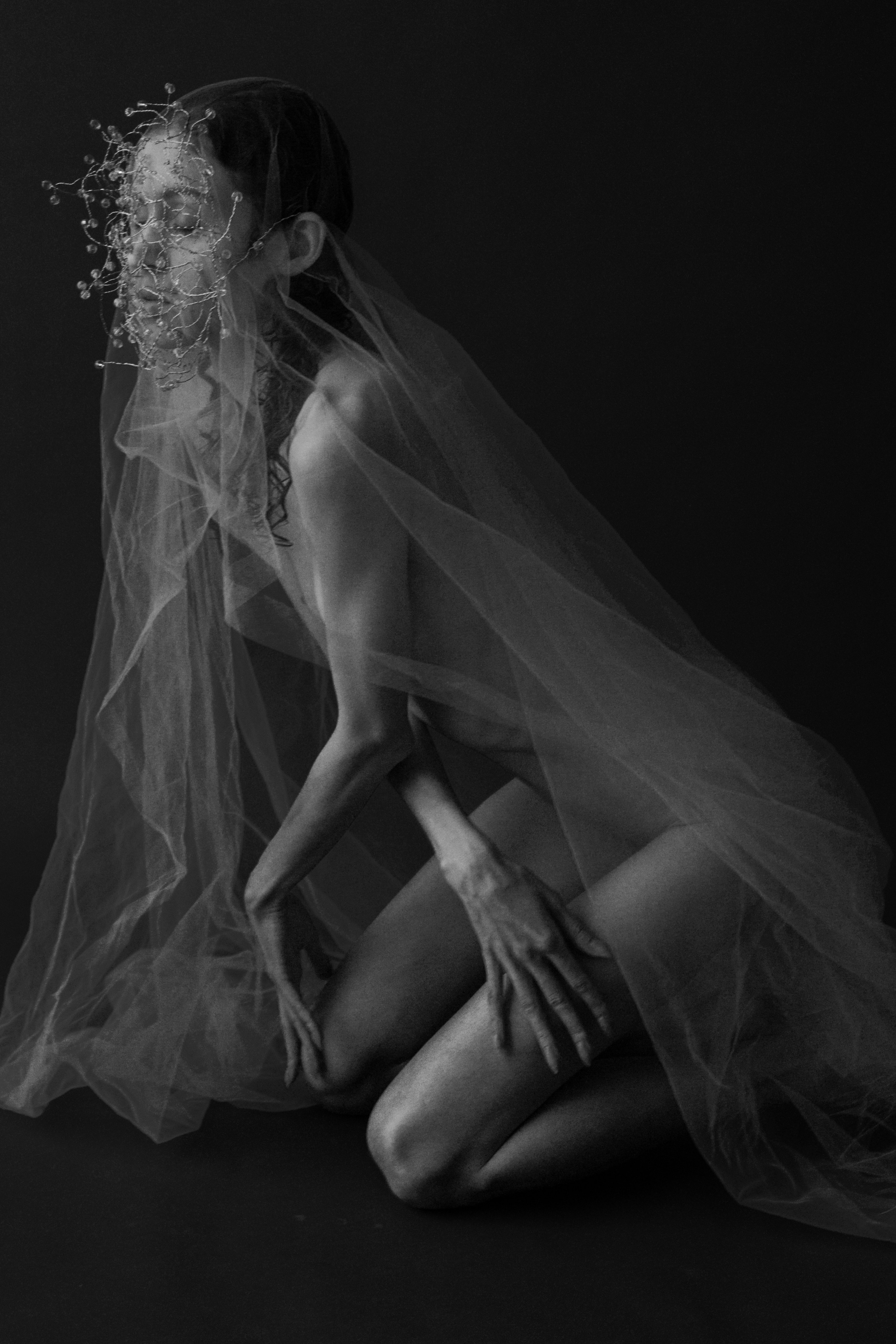 Wrapped in the flow of unconscious. Ларионова Виталина. Фотограф и видеограф в Санкт-Петербурге