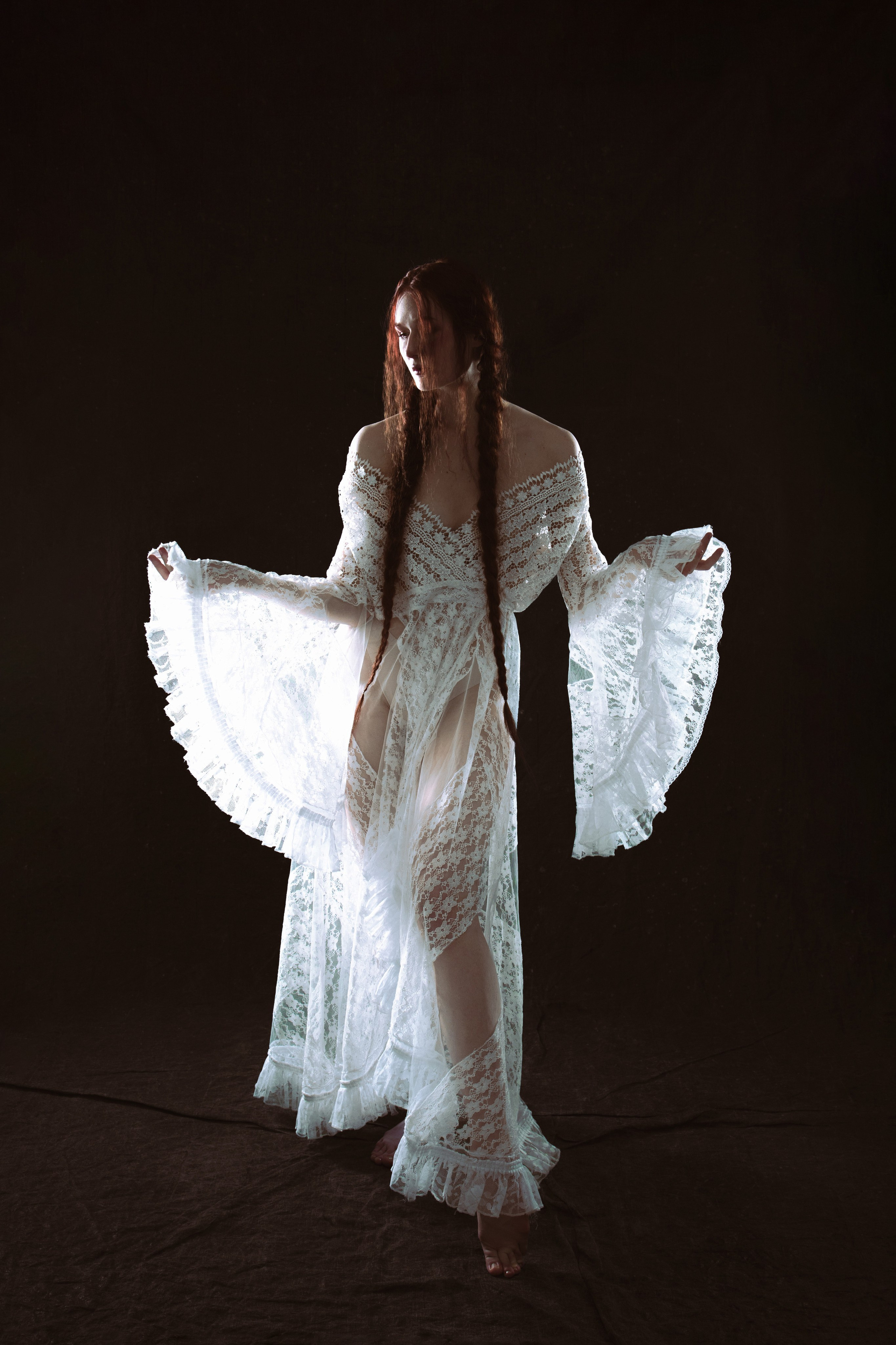 Обратная сторона луны. Ларионова Виталина. Фотограф и видеограф в Санкт-Петербурге