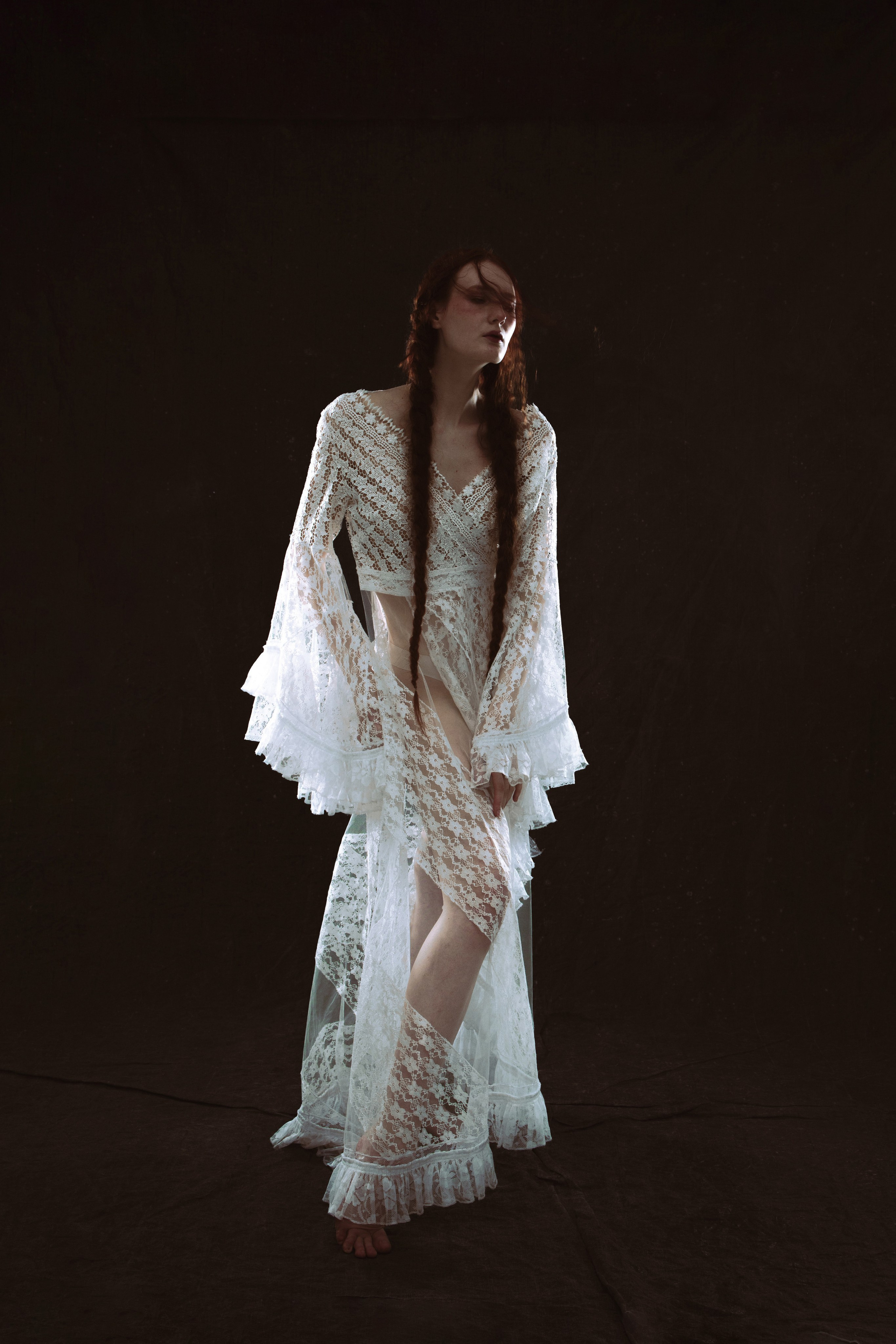 Обратная сторона луны. Ларионова Виталина. Фотограф и видеограф в Санкт-Петербурге