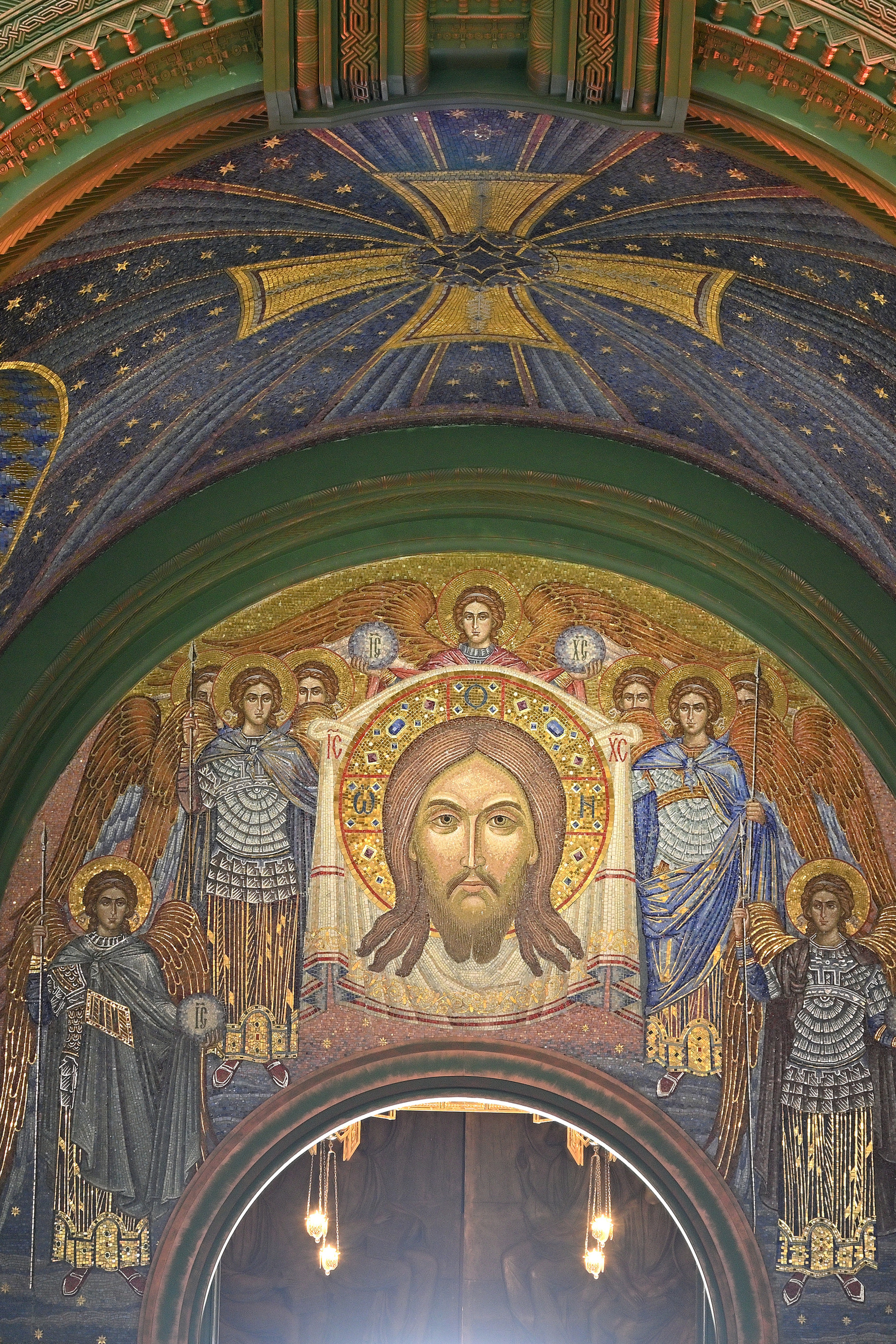 ГХВС. Воплощение мозаик по эскизам Шабалиной Д. В.