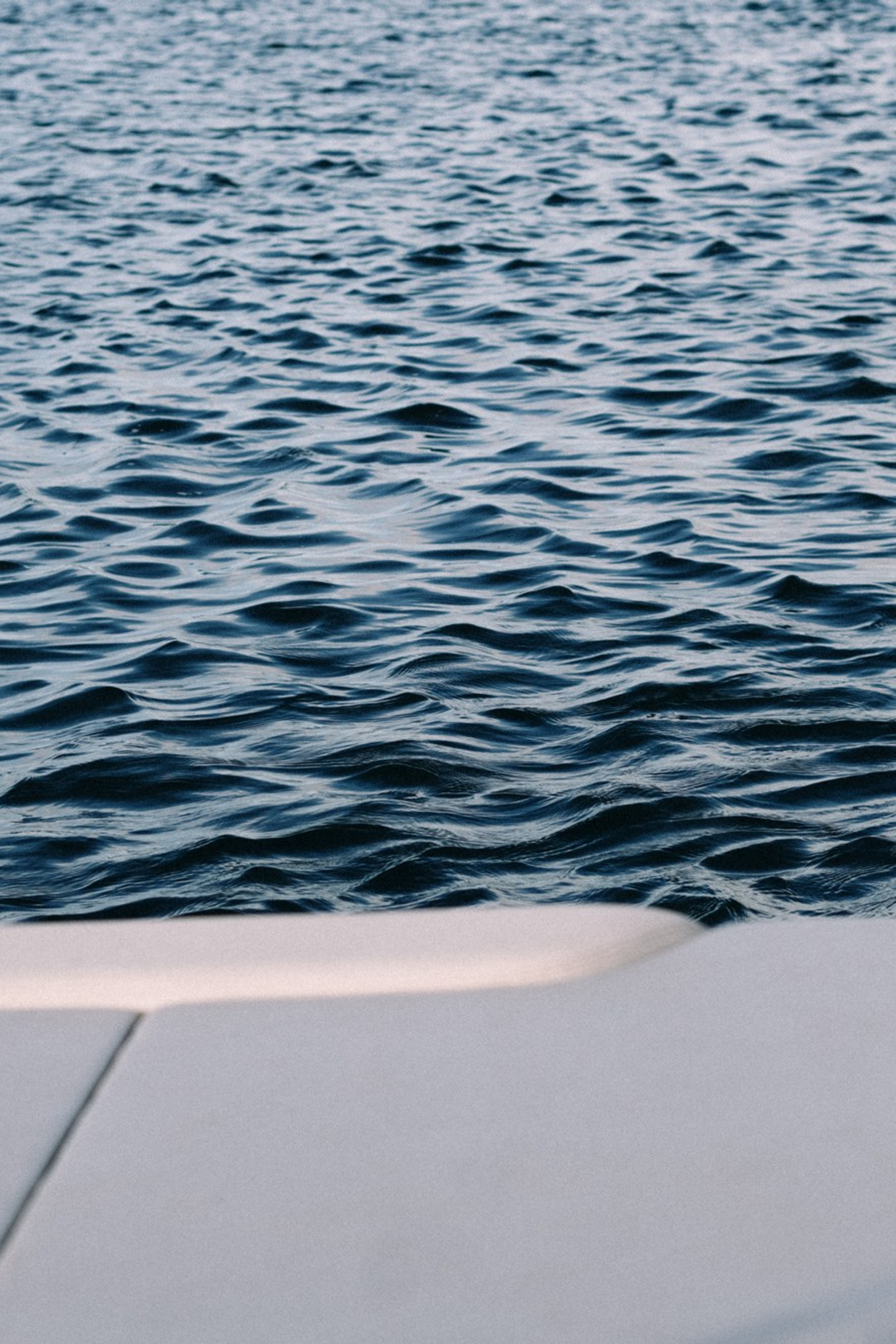 Мужской портрет в Тюмени: стильная студийная фотосессия. Портретный фотограф Тюмень Дарья Мустафина