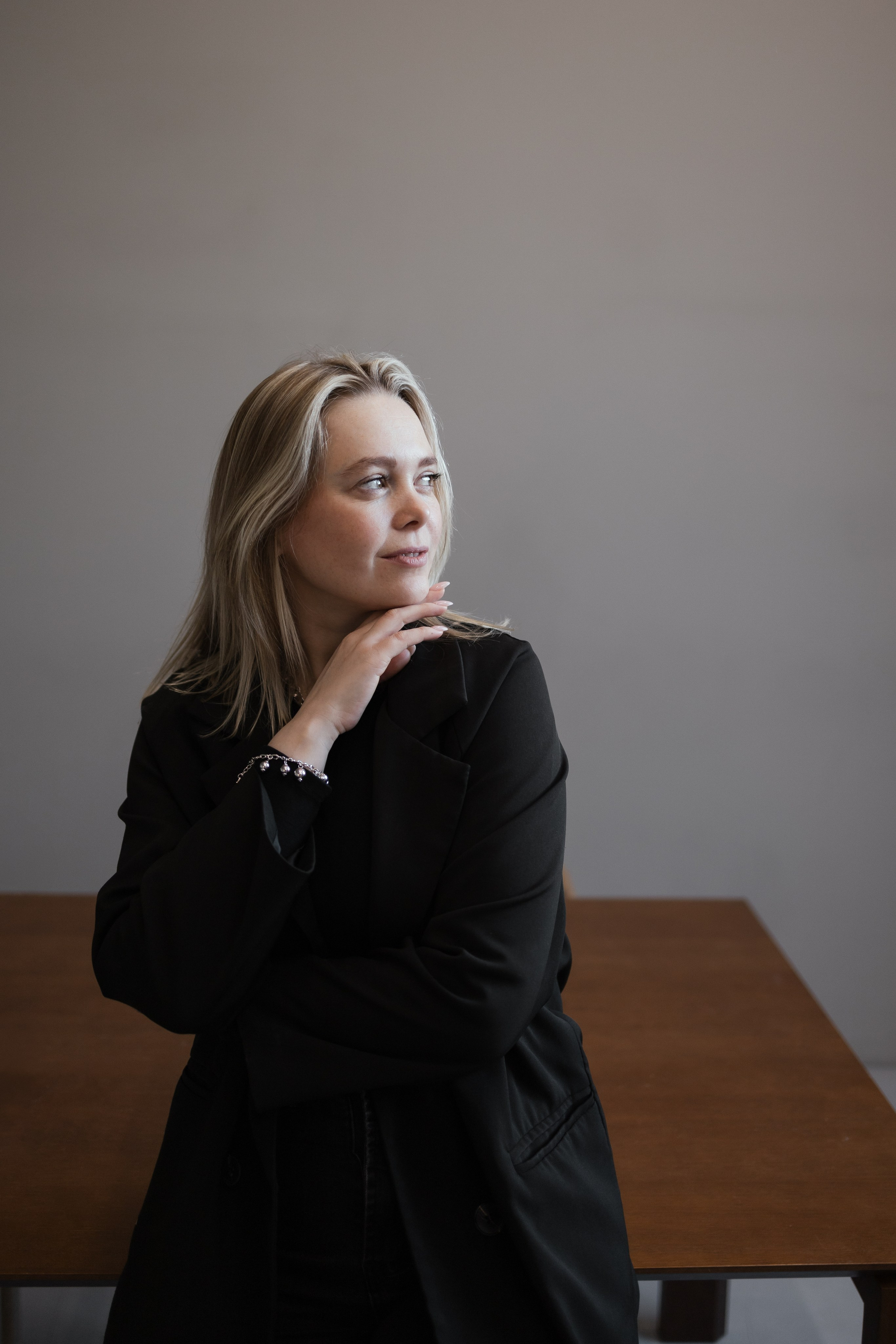 Портреты в интерьерах. Портретный фотограф в Санкт-Петербурге