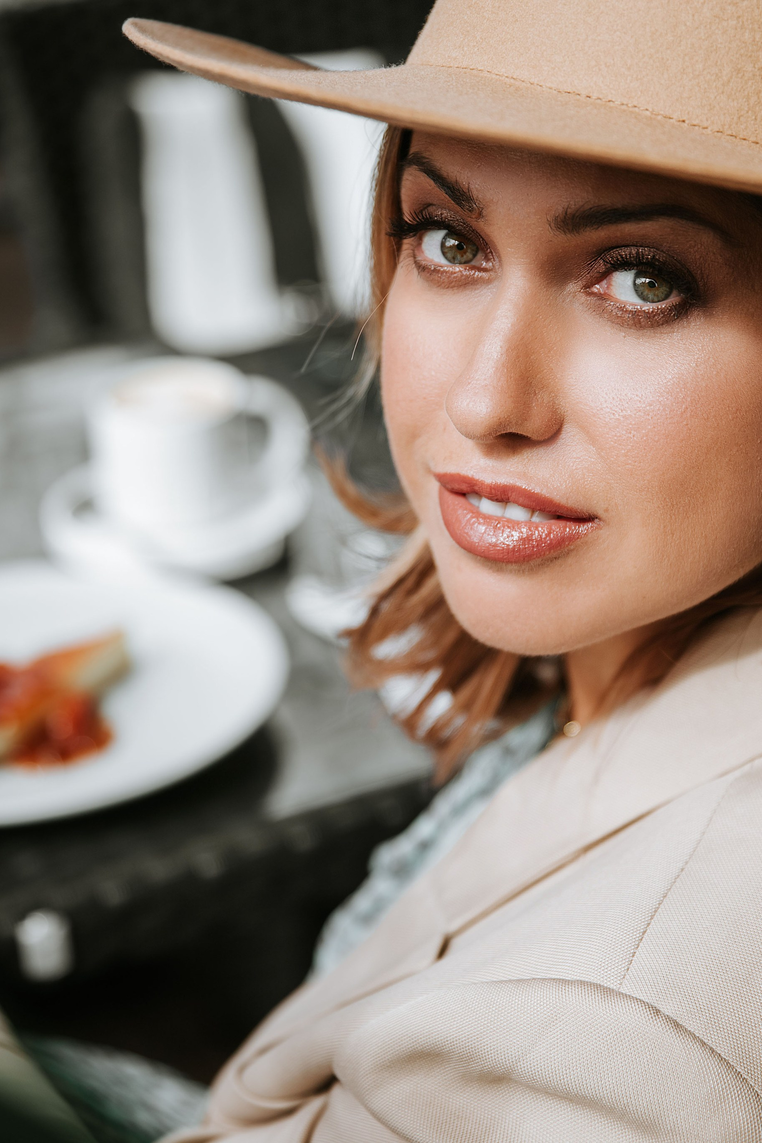 Ольга Зонова вице президент по продажам AVON