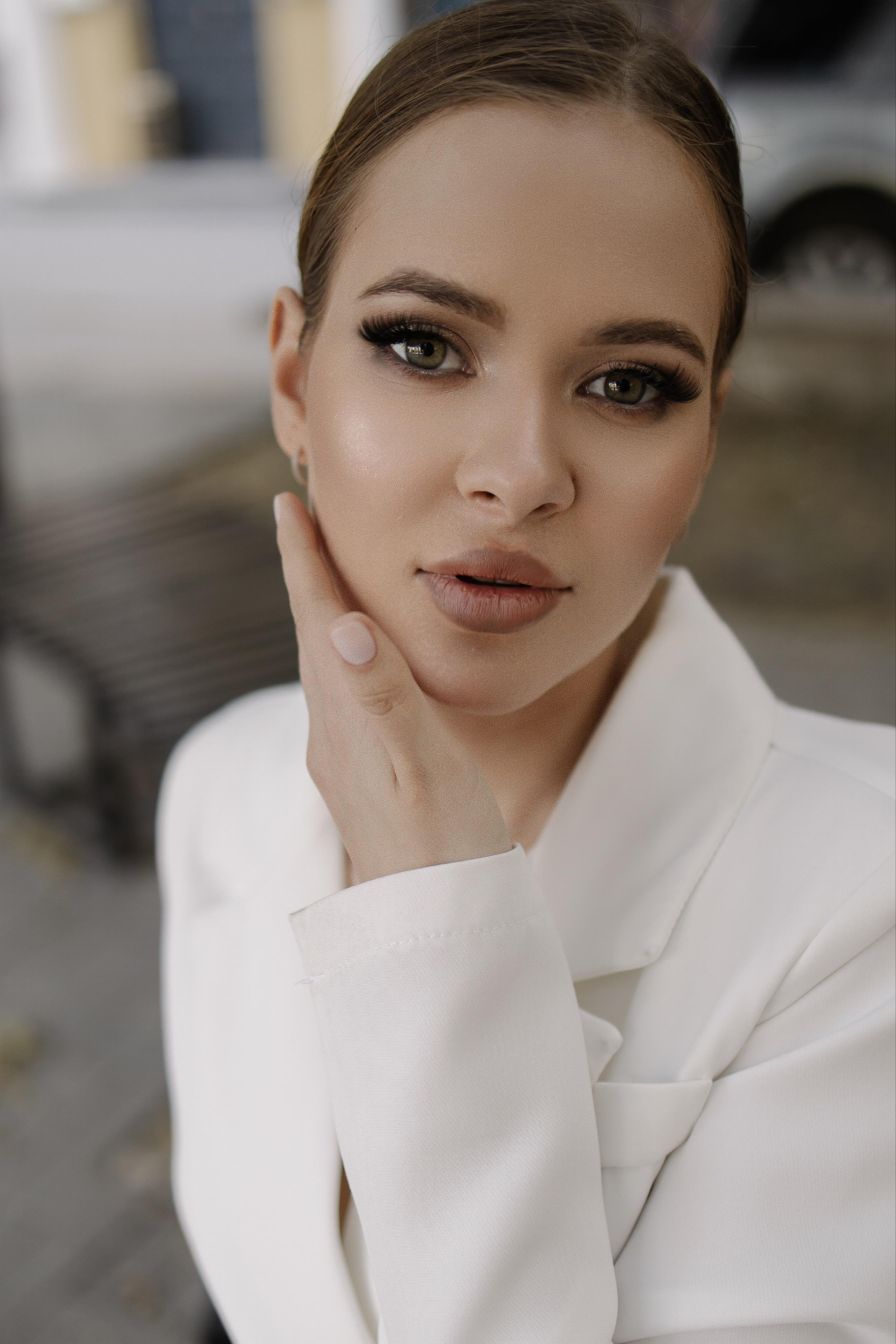 Евгений и Анна