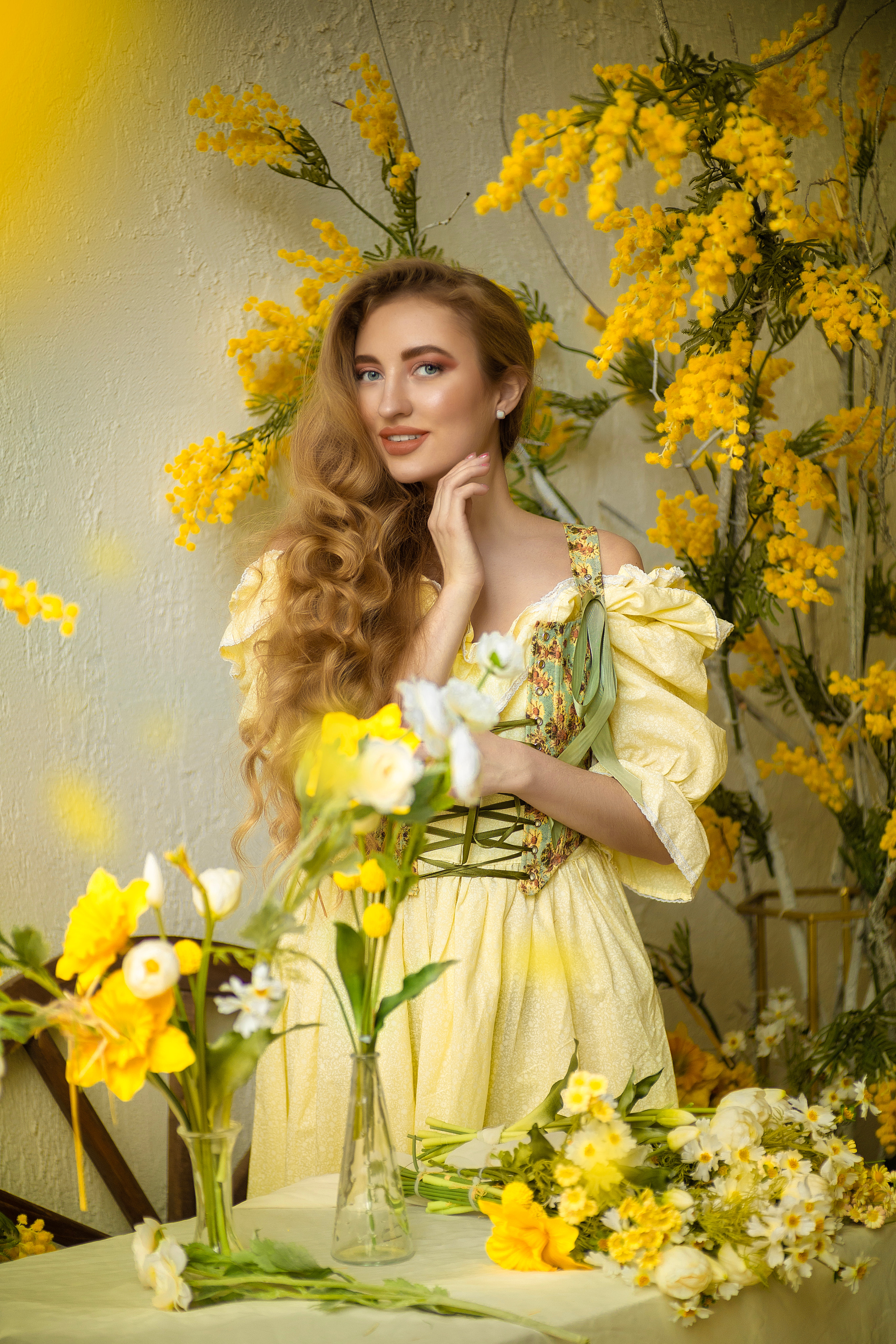 Пасхальная фотосессия, девушка в цветении мимозы , фотосессия в Мимозе