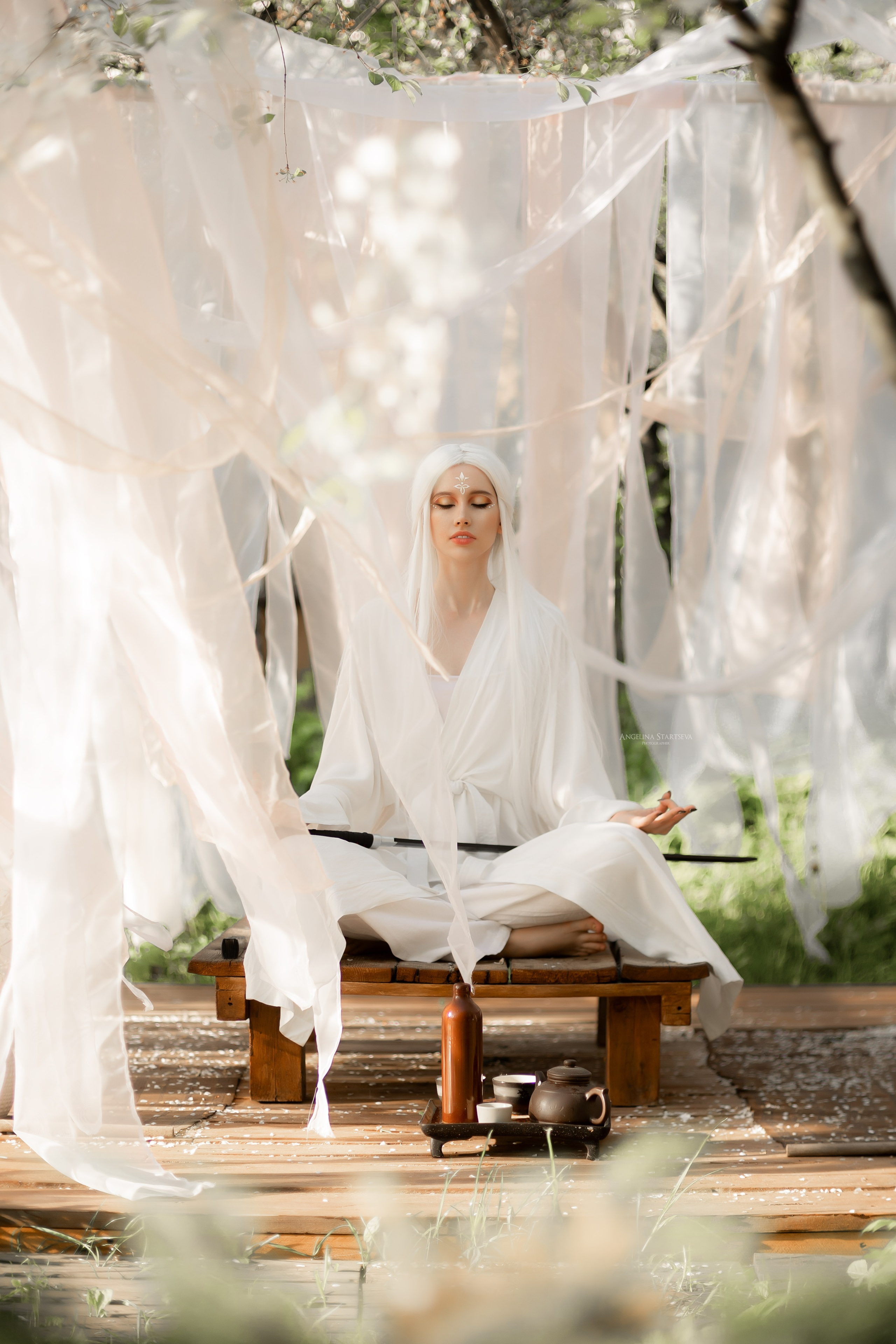 девушка воин китаянка, азиатская фотосессия с мечом в Москве, фотосессия в азиатском стиле женская