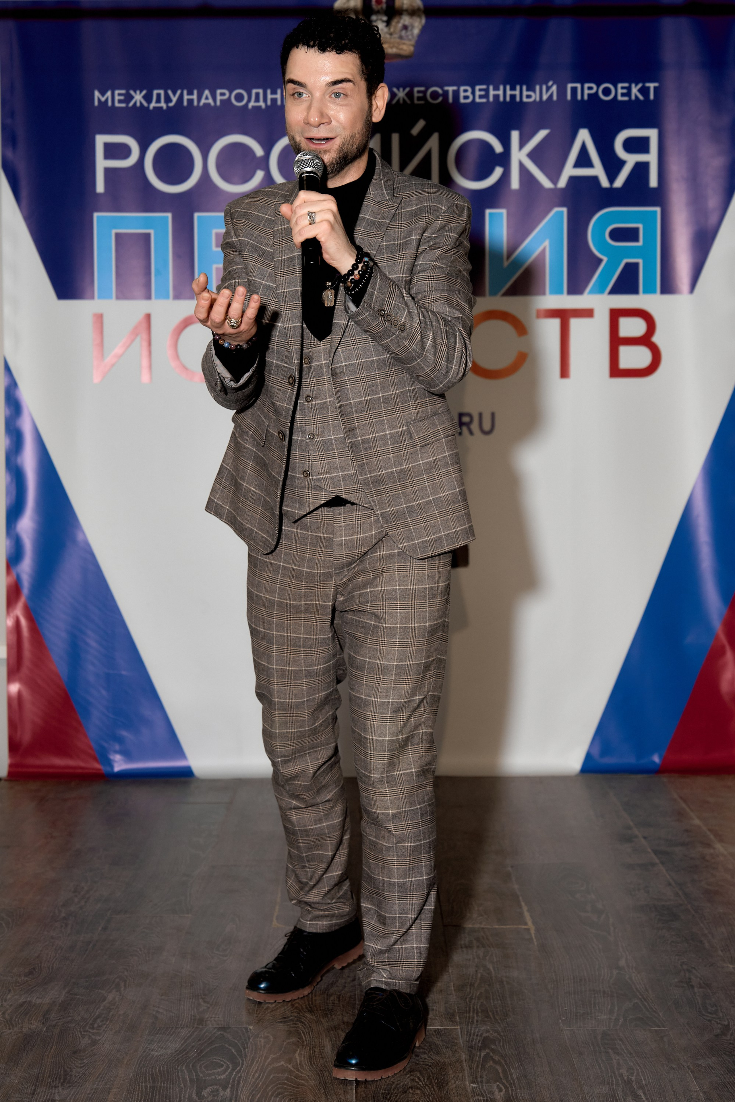 Европейский союз художников, вручение дипломов. VISUAL ARTIST/ современное искусство/ фотокартины