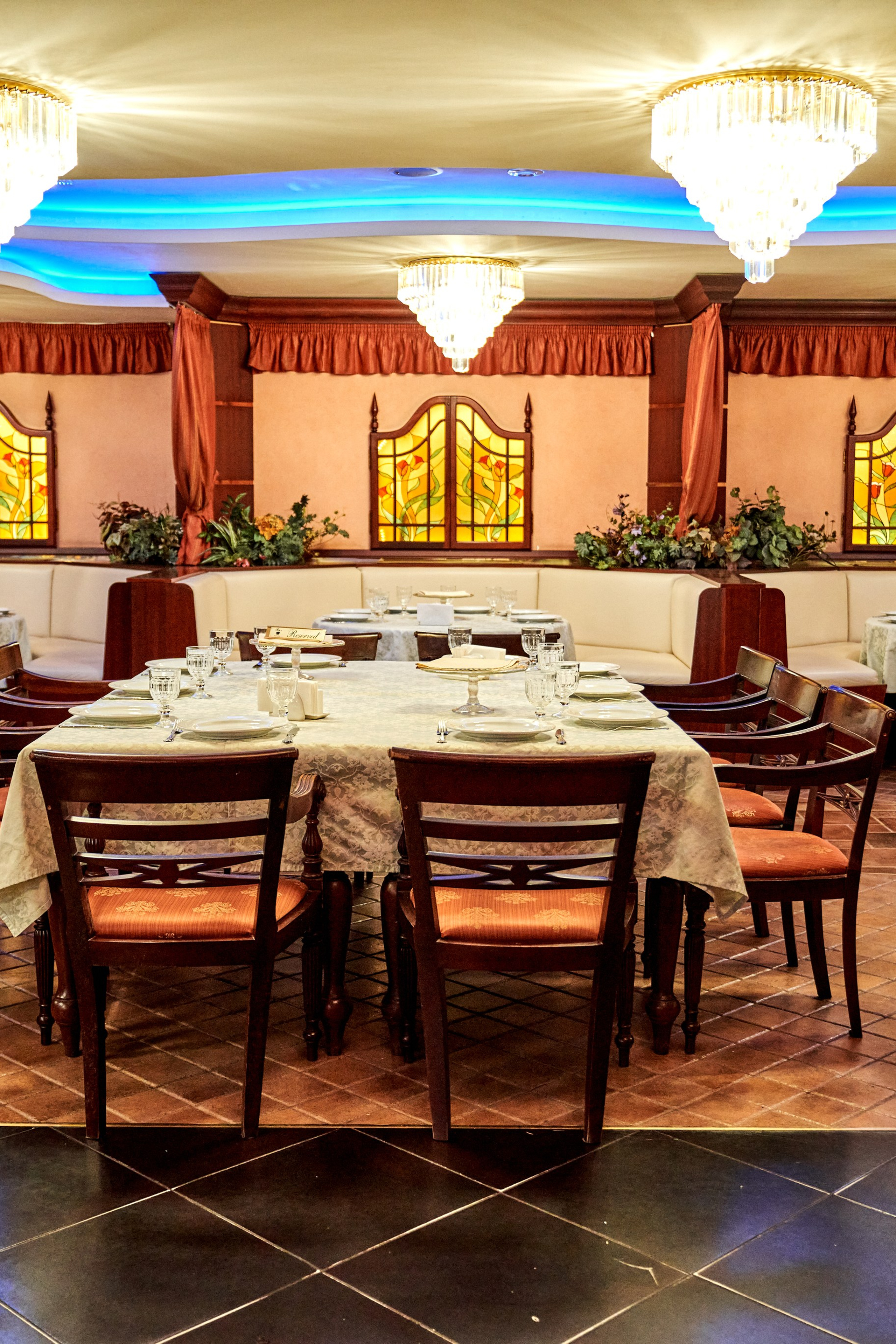 Интерьерная съемка предметы сервировка столов. VISUAL ARTIST/ современное искусство/ фотокартины