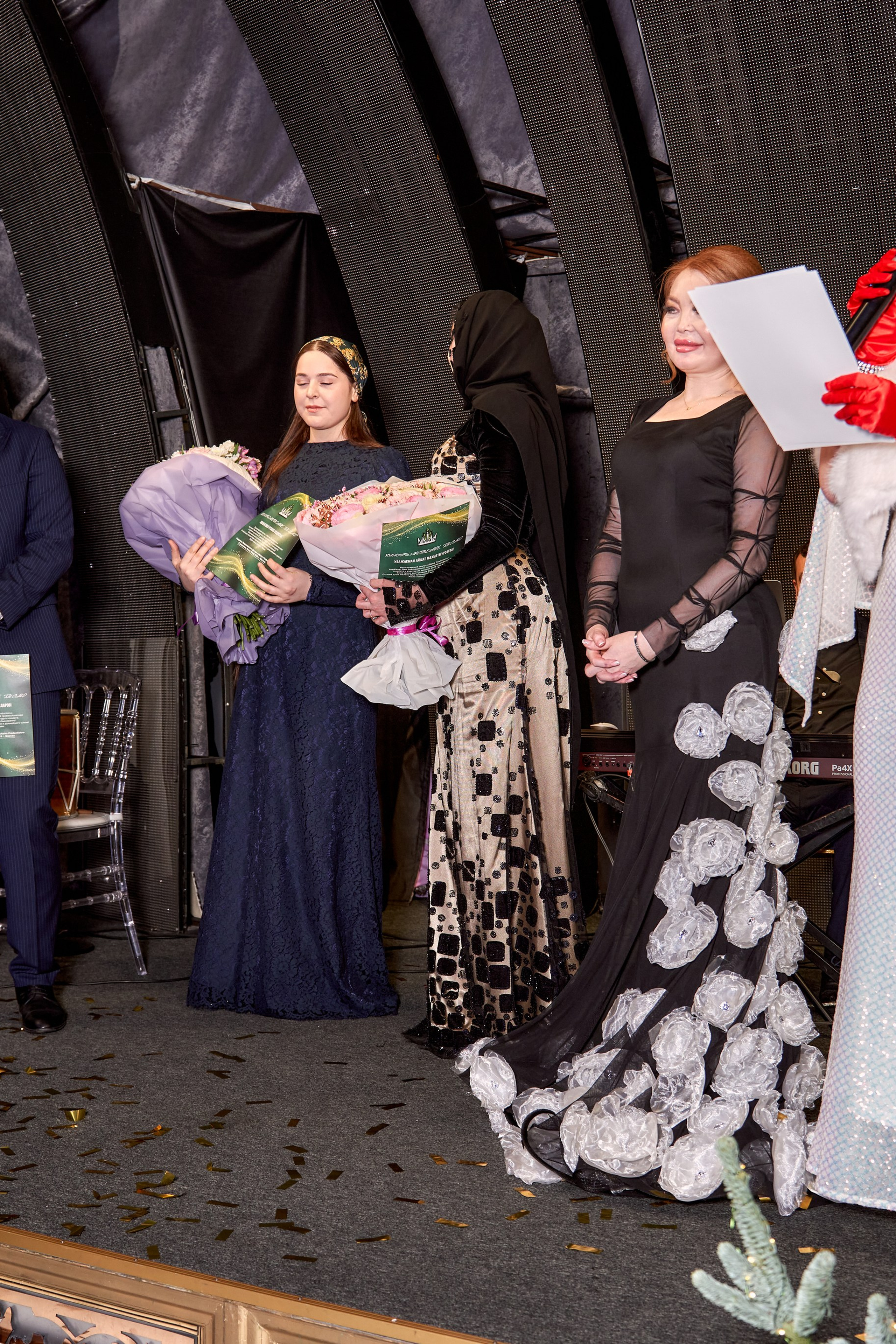 День рождения наины в ресторане наполеон. VISUAL ARTIST/ современное искусство/ фотокартины