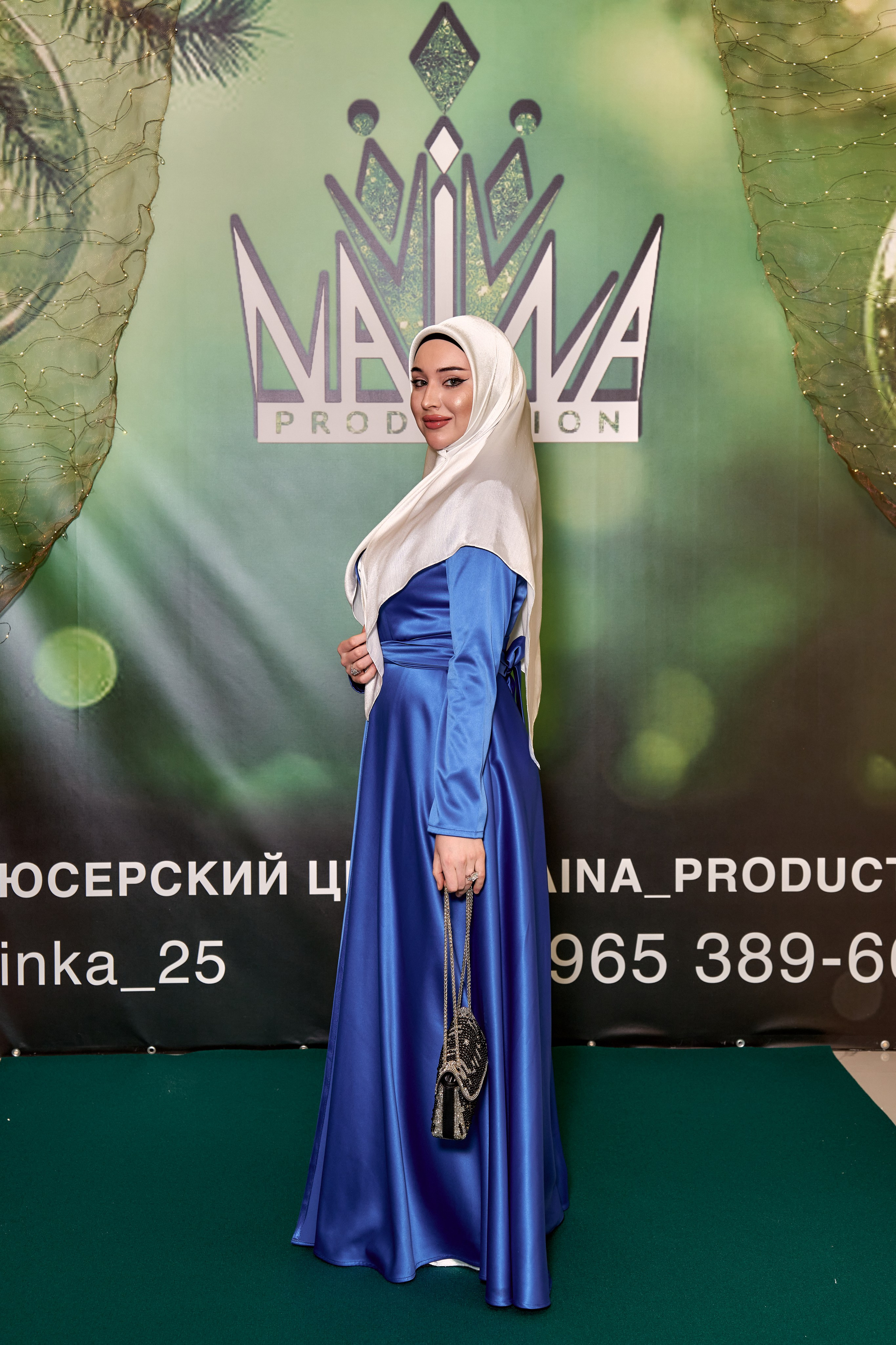 День рождения наины в ресторане наполеон. VISUAL ARTIST/ современное искусство/ фотокартины