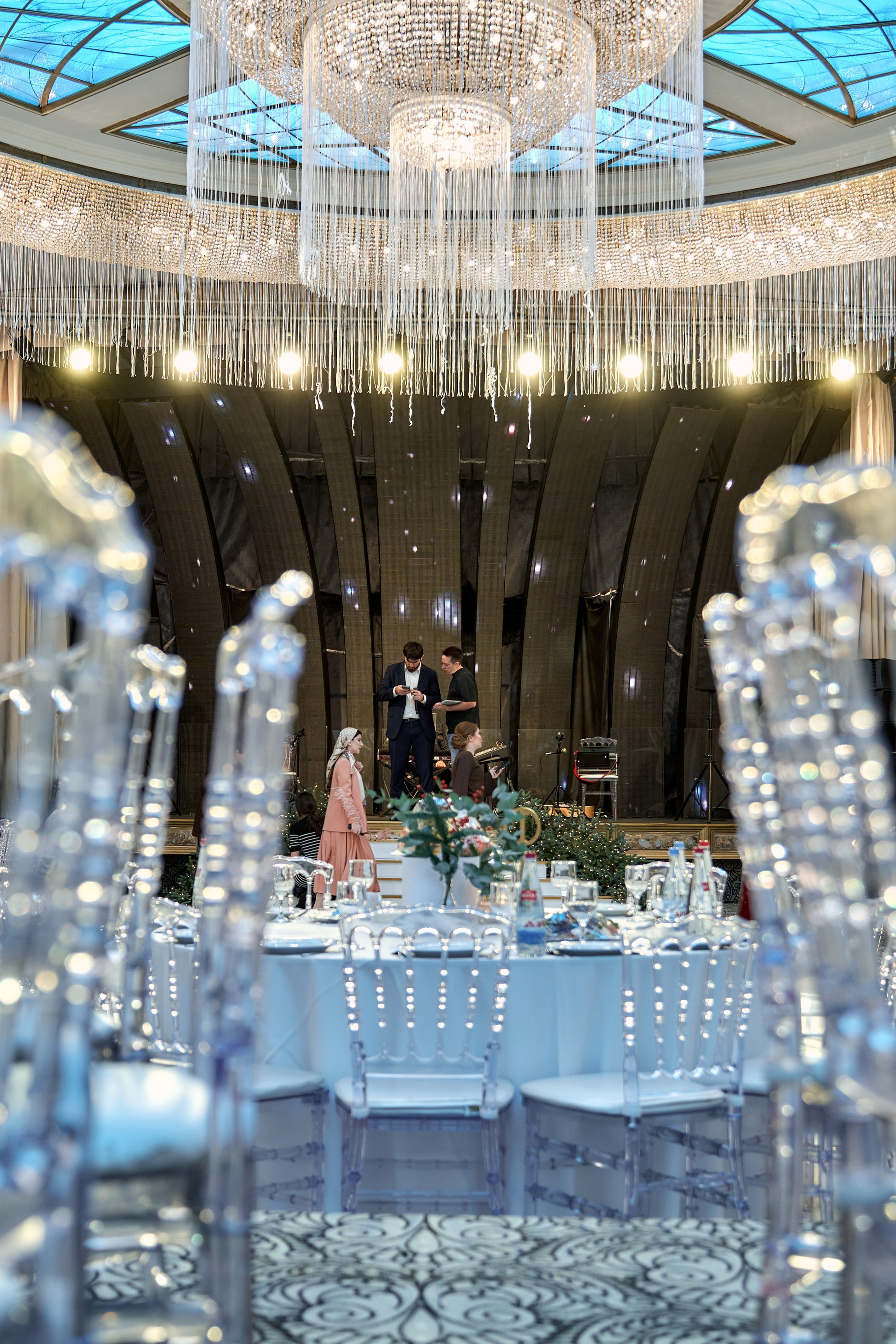 День рождения наины в ресторане наполеон. VISUAL ARTIST/ современное искусство/ фотокартины