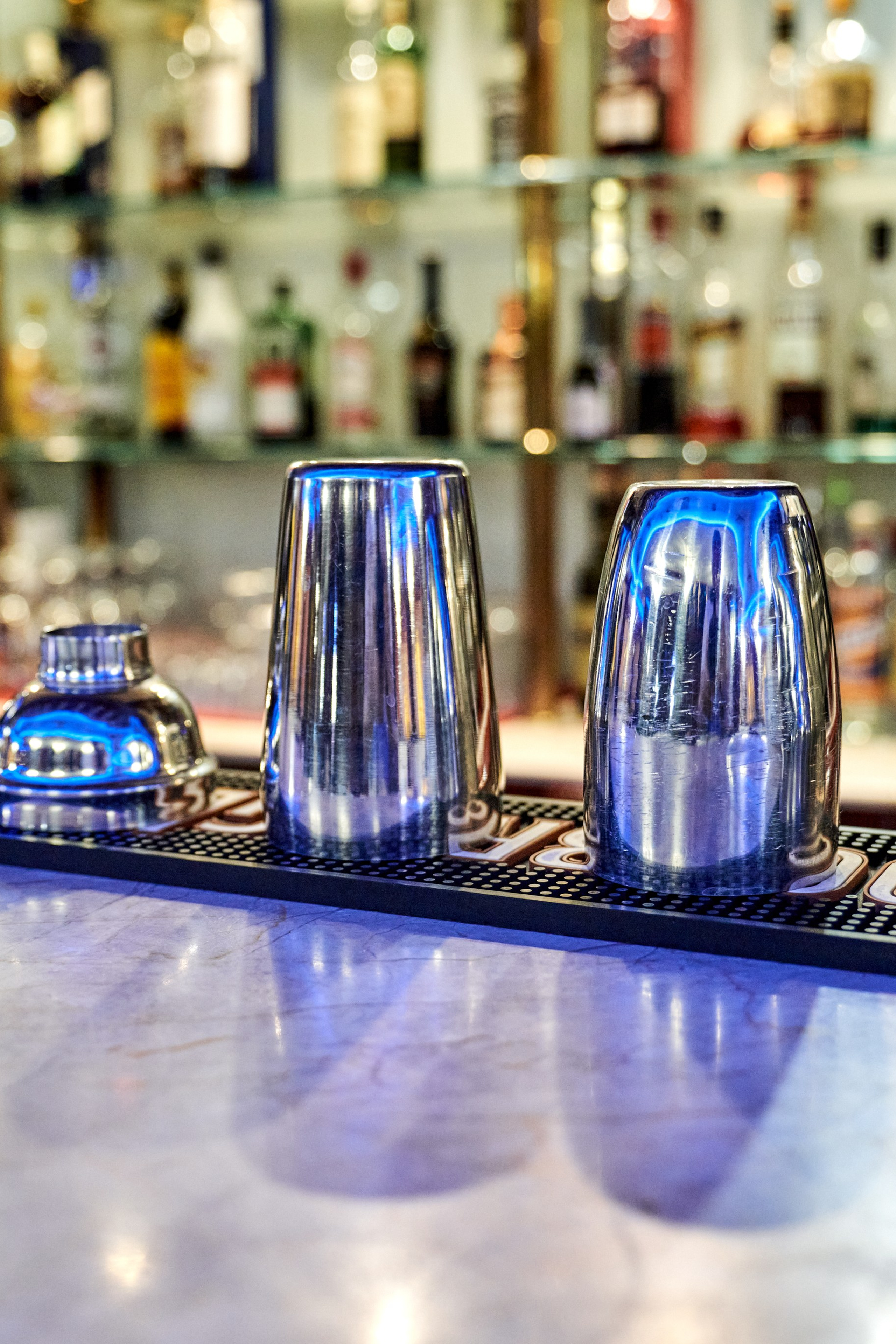 Интерьерная съемка предметы сервировка столов. VISUAL ARTIST/ современное искусство/ фотокартины