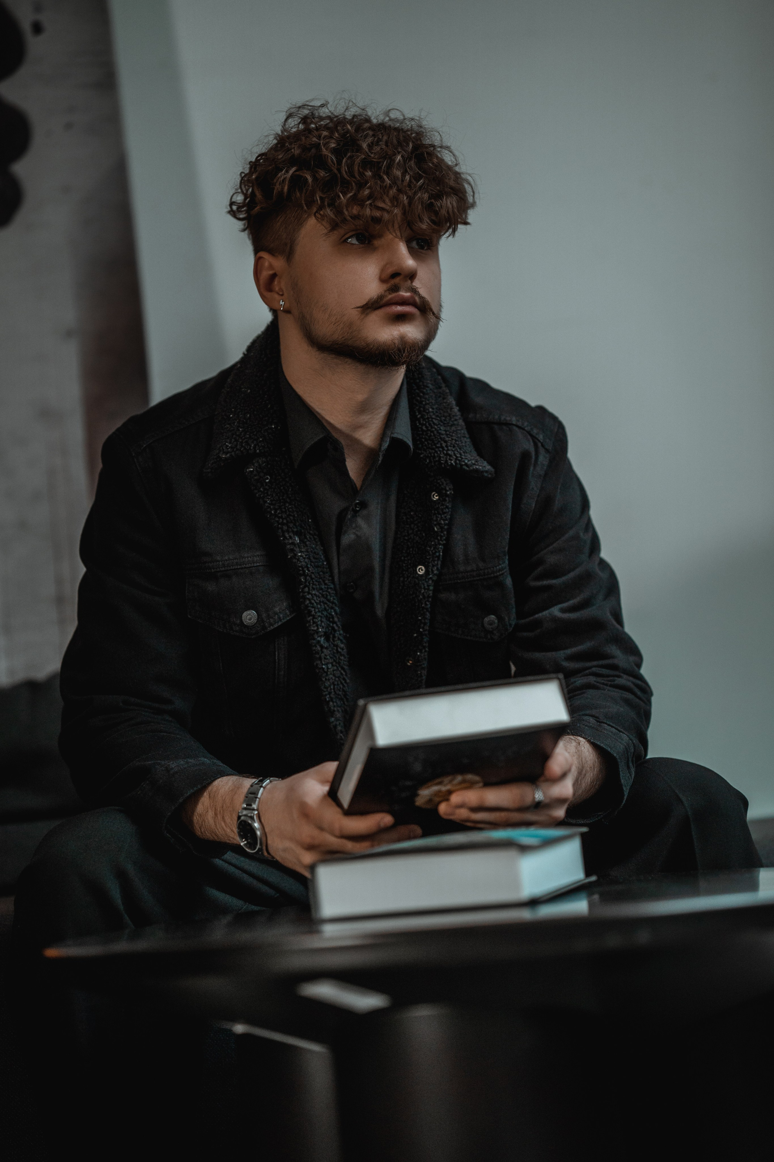  Мужская фотосессия в студии