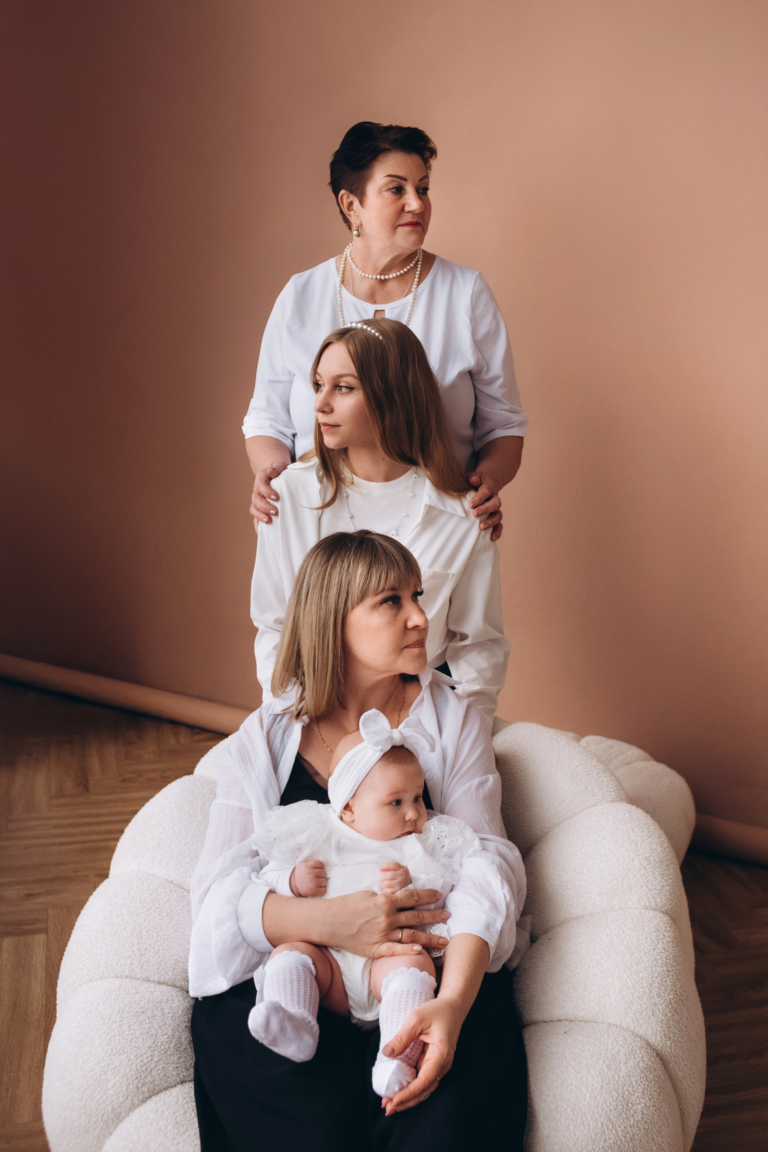 4 поколения. Семейный фотограф в Курске Мария Бабасева