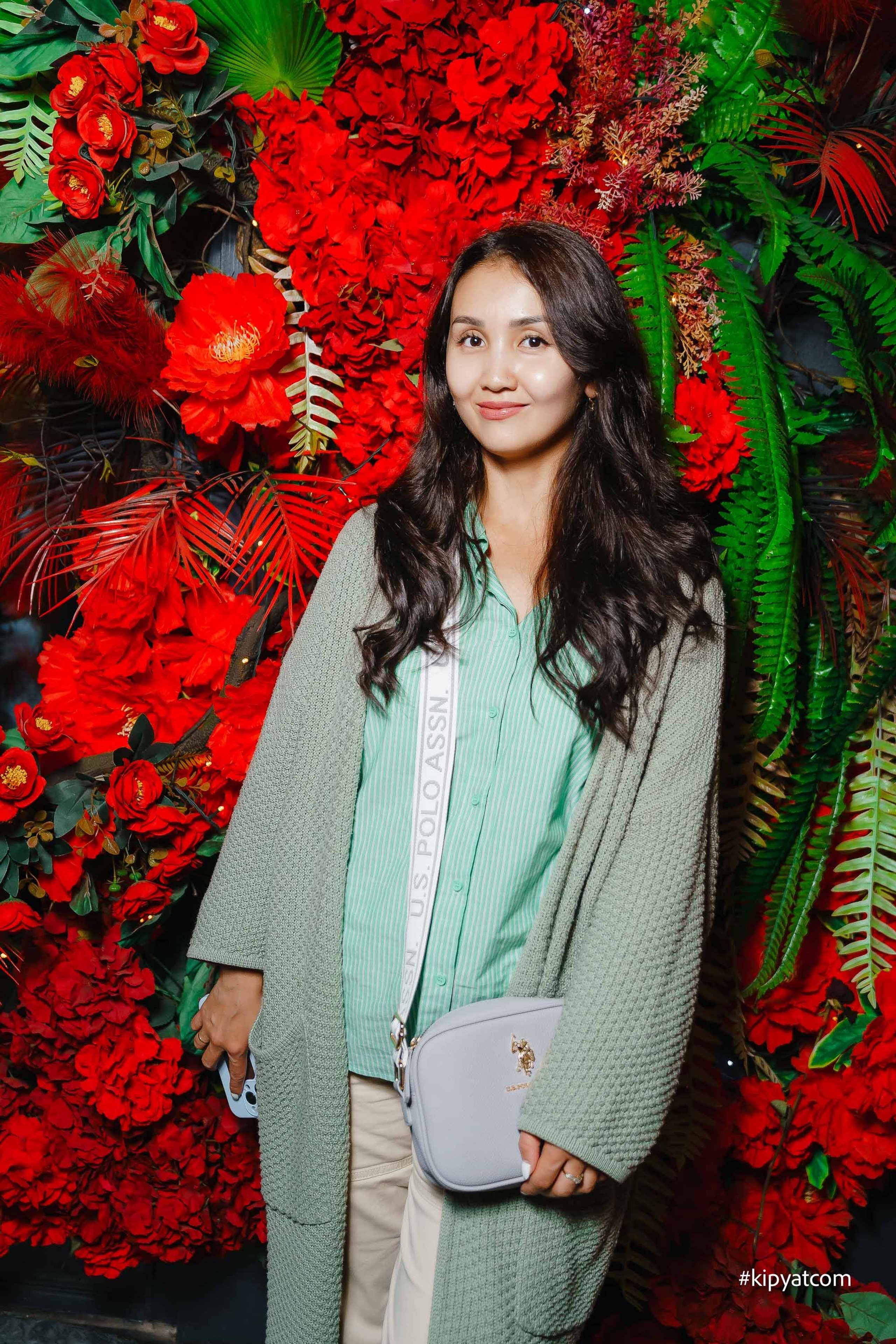 Поиск. Астана Кипятком