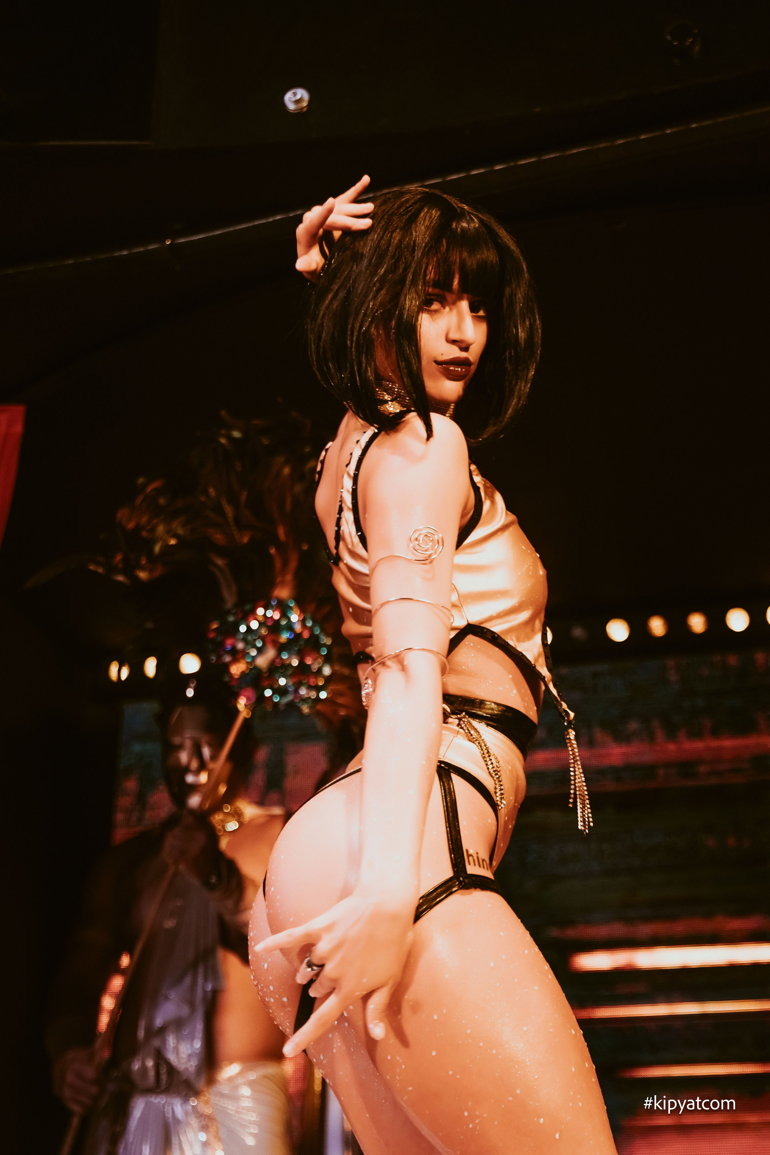 Поиск. Астана Кипятком