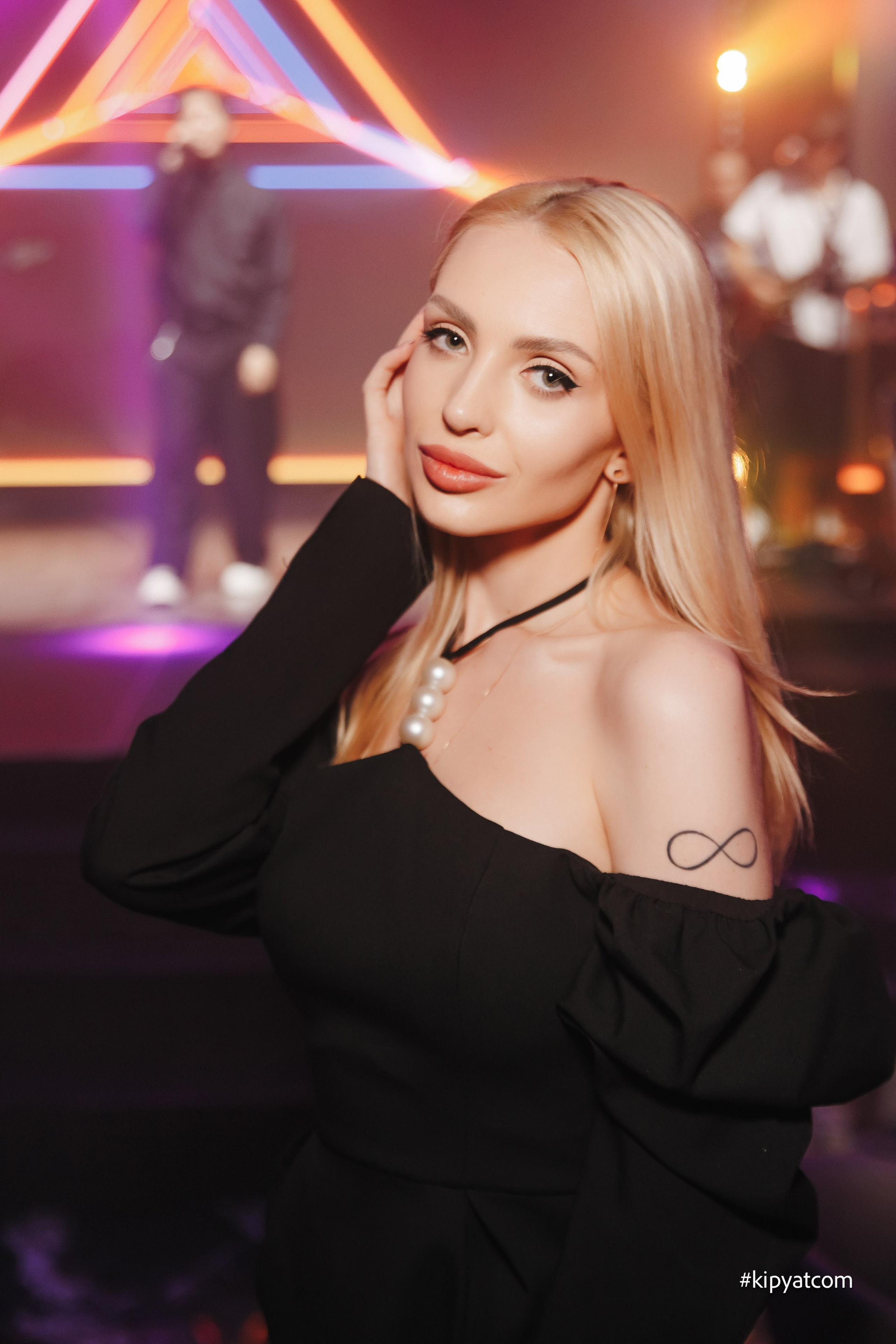 Поиск. Астана Кипятком