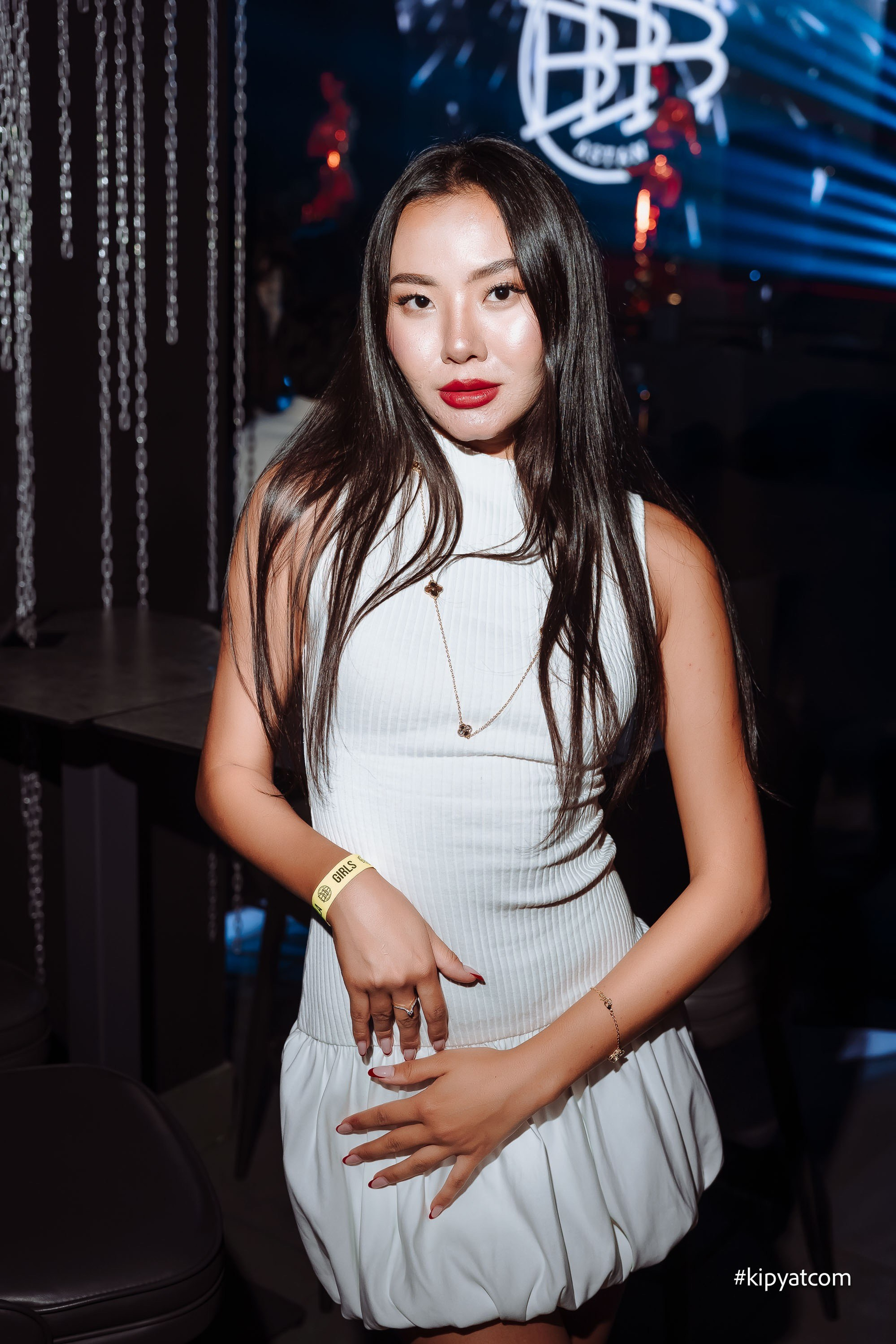 Поиск. Астана Кипятком