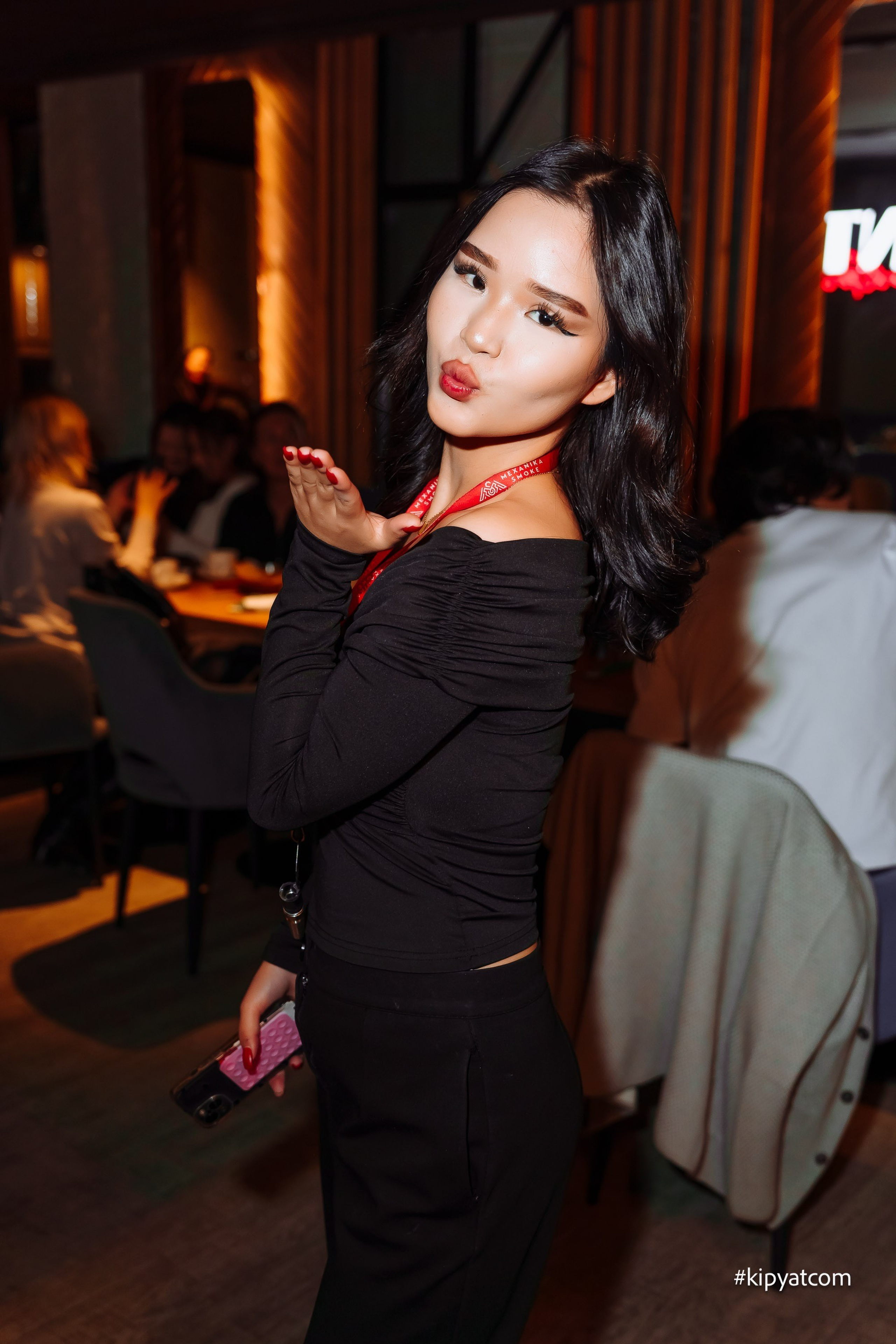 Забери меня. Астана Кипятком