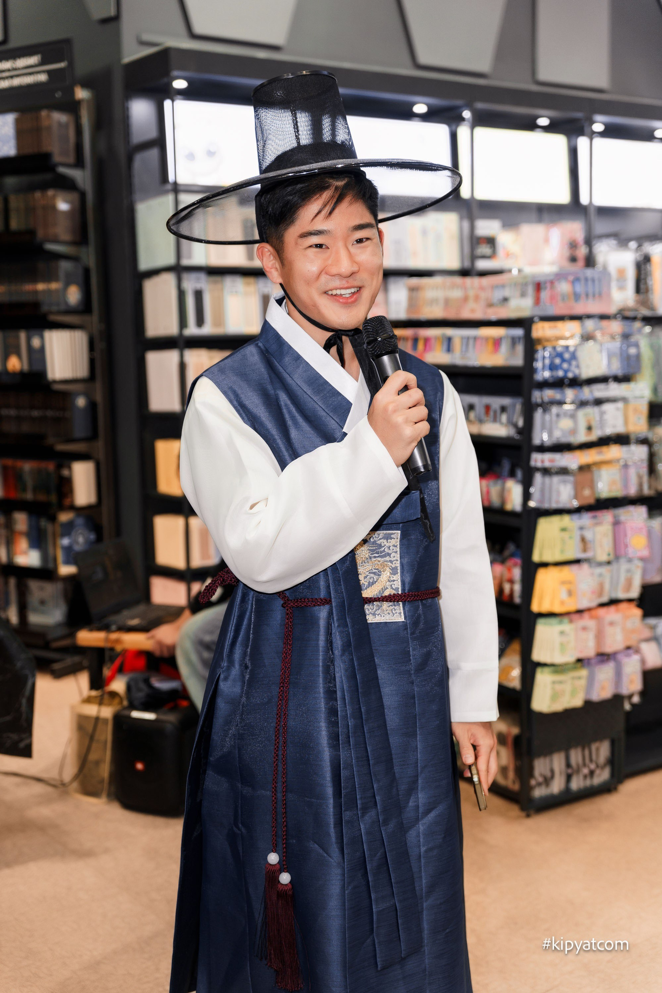 МЯТА Premium на Кабанбай батыра 5. Астана Кипятком