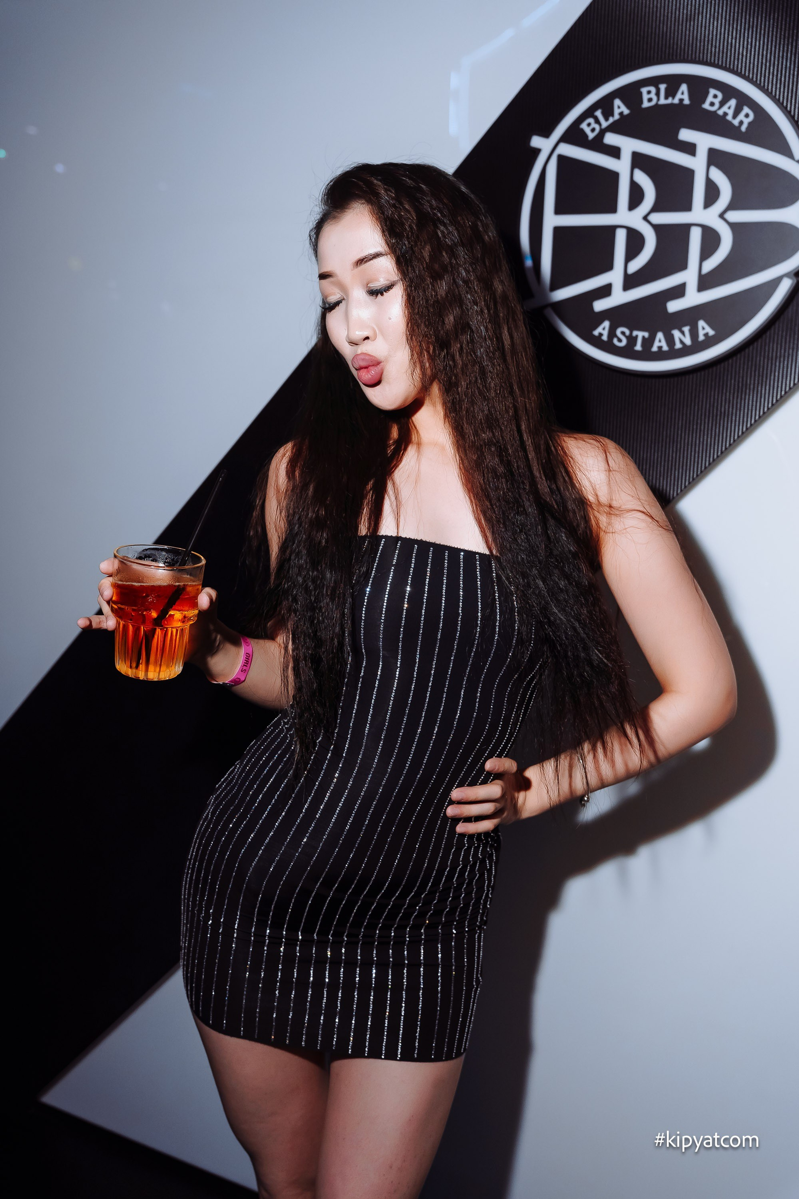 Поиск. Астана Кипятком