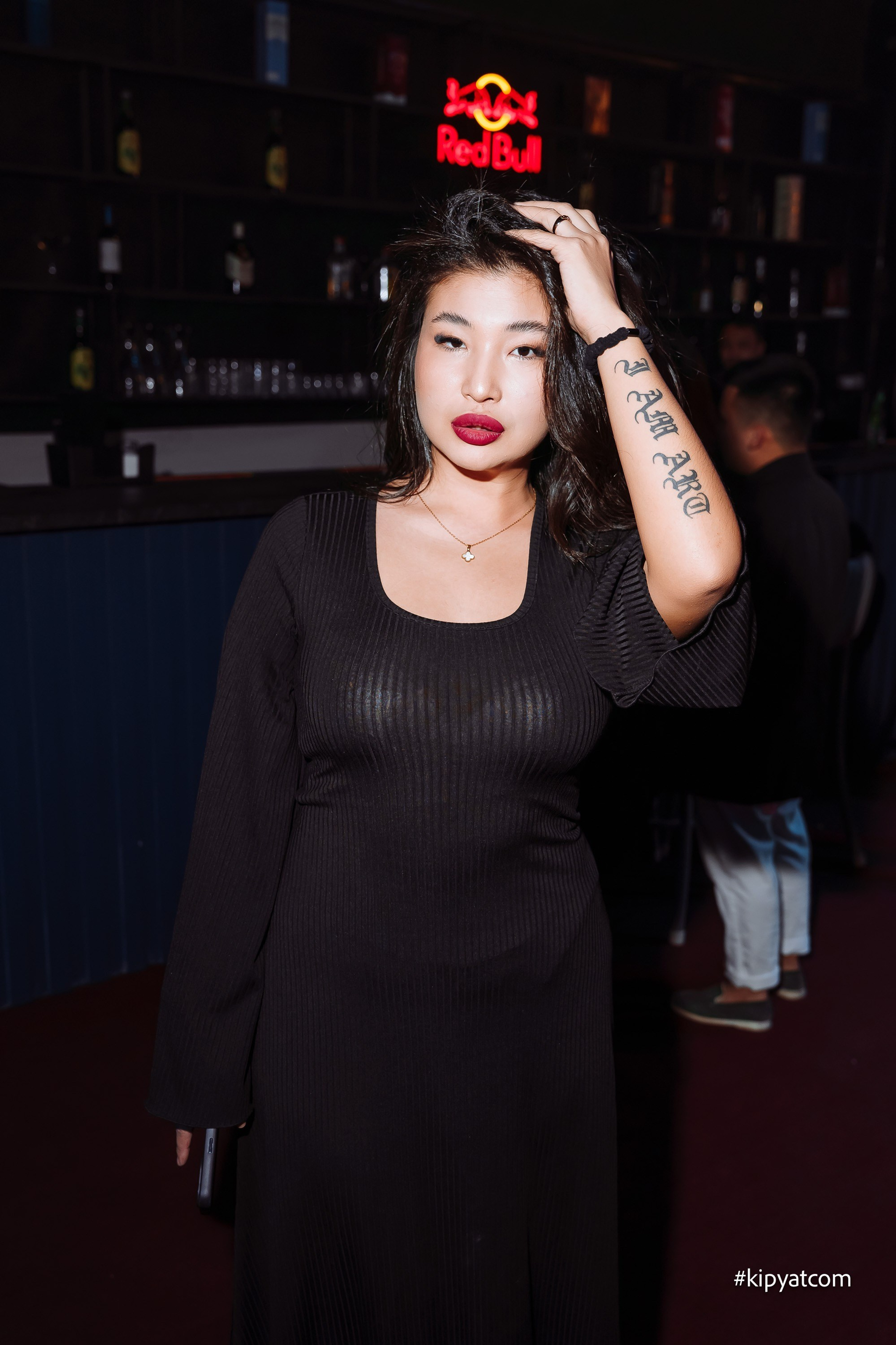 Поиск. Астана Кипятком