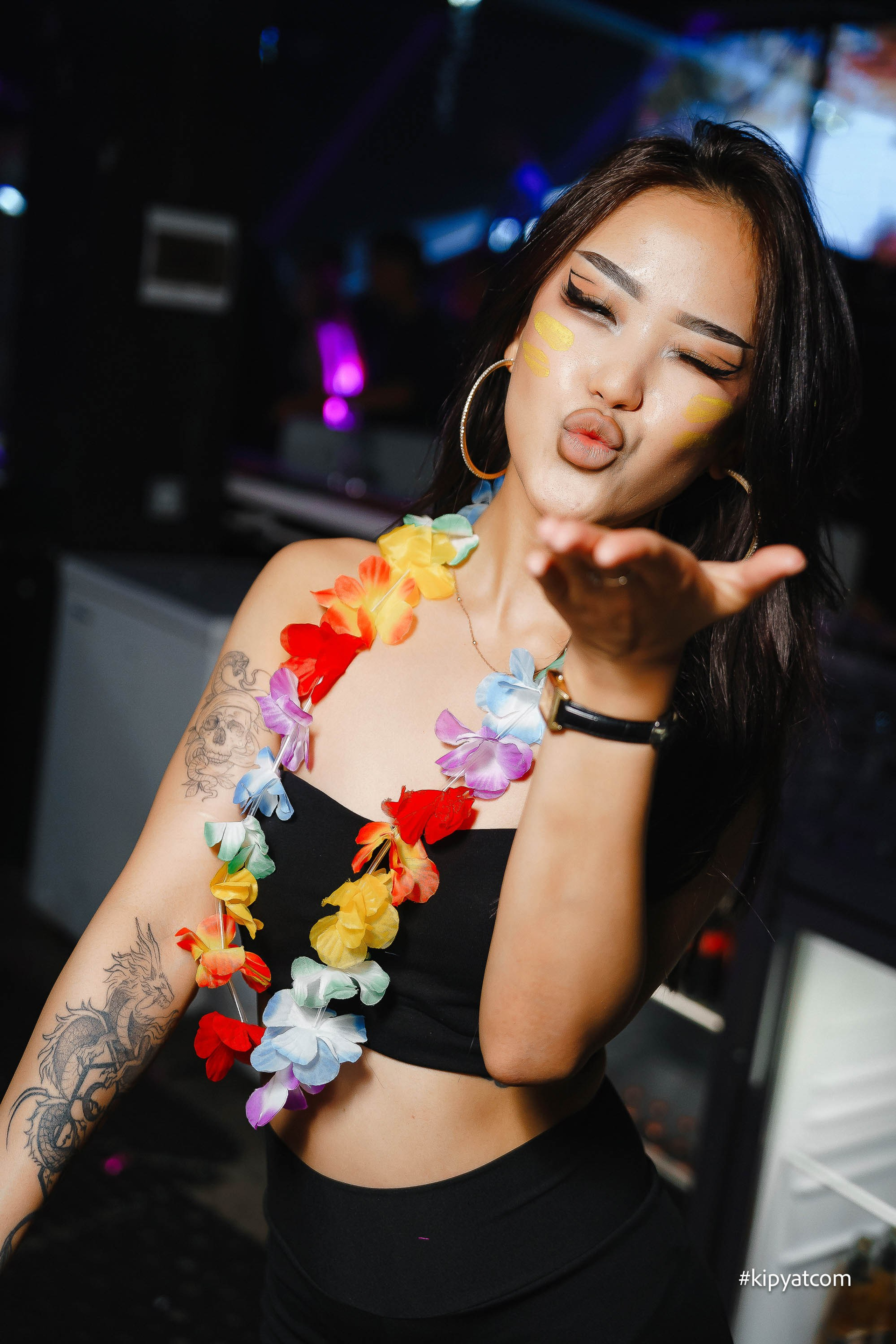 МЕТАЛЛИКА ЖИВЬЕМ — трибьют от KOMANCHEROS. Астана Кипятком