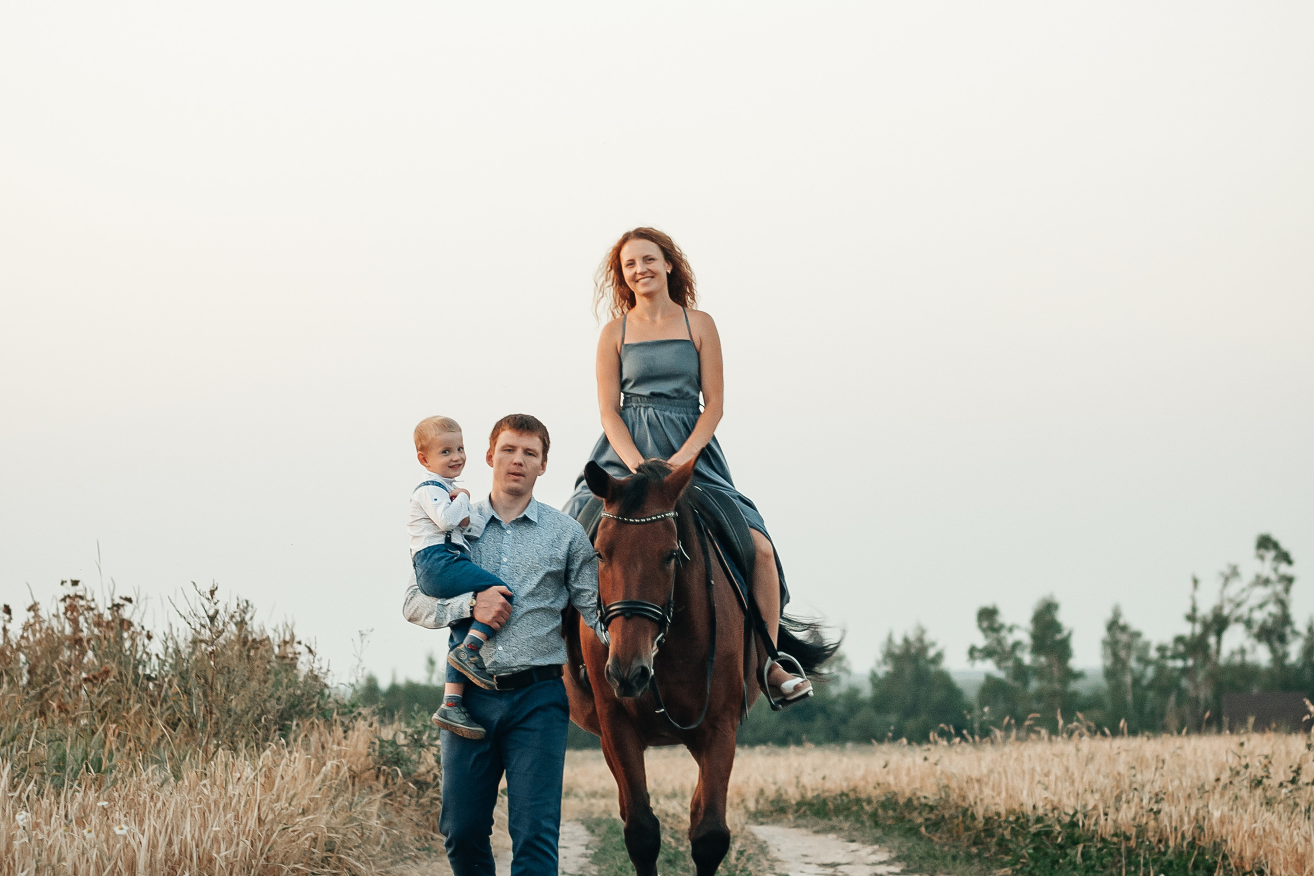 Съёмка с лошадью для Юлии, Андрея и Артёма