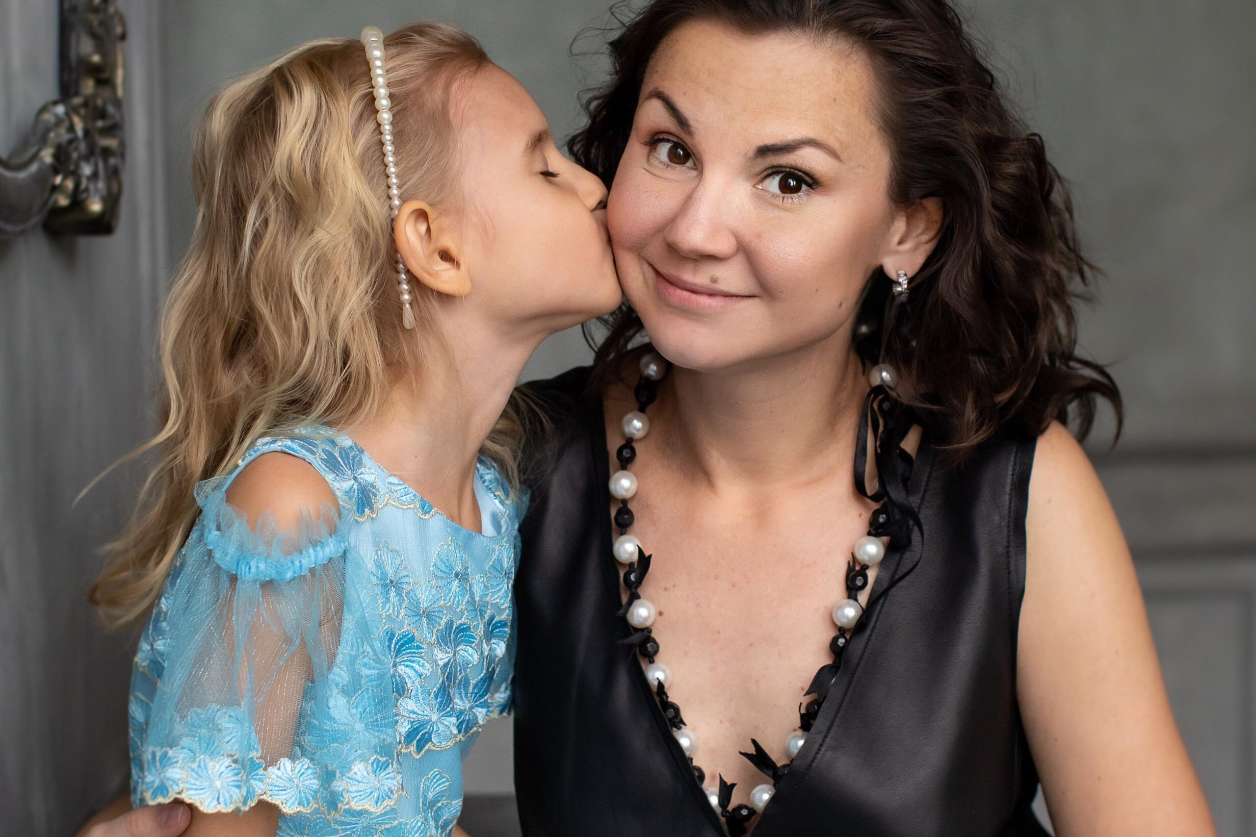 Света и Софи