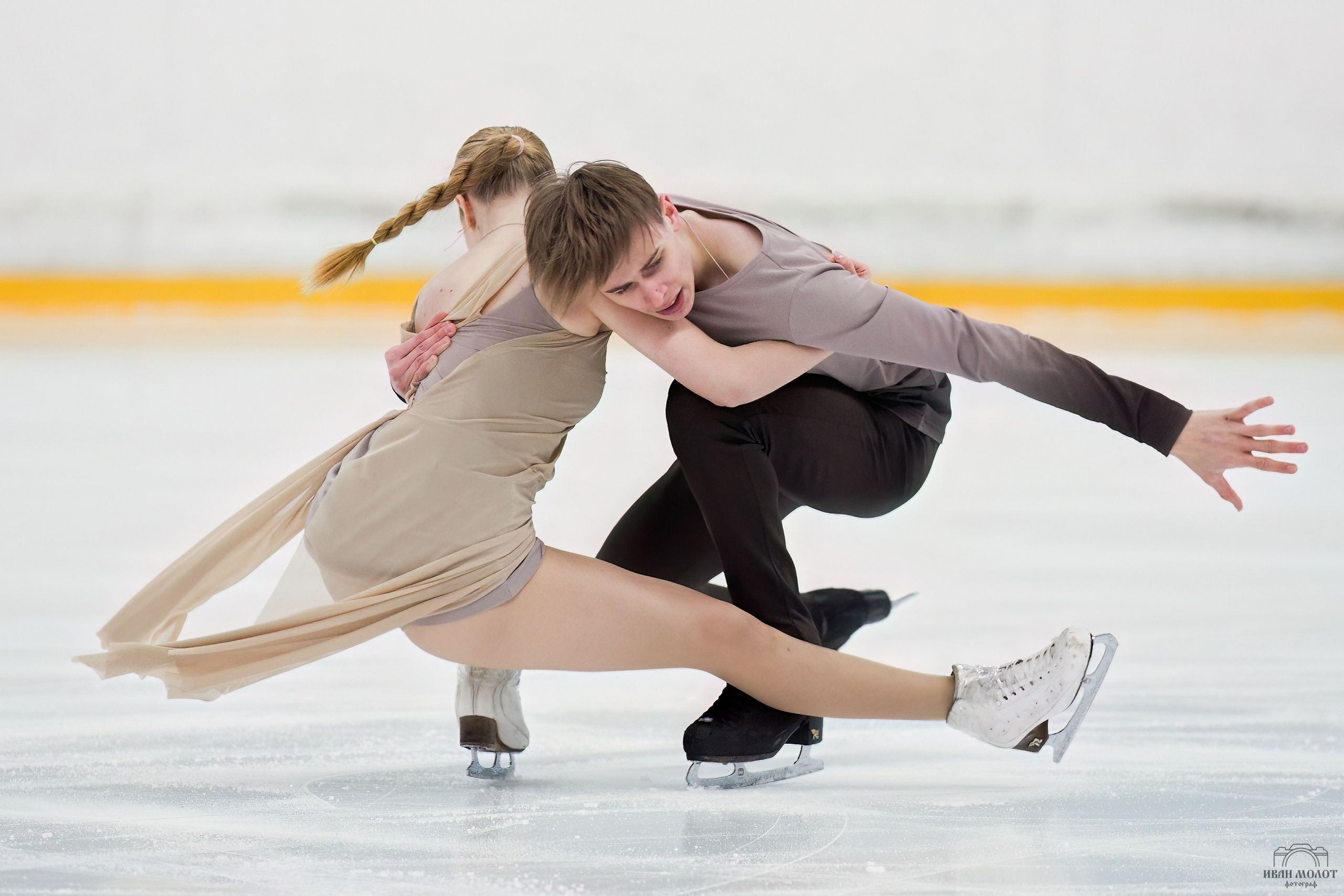 ФИГУРНОЕ КАТАНИЕ