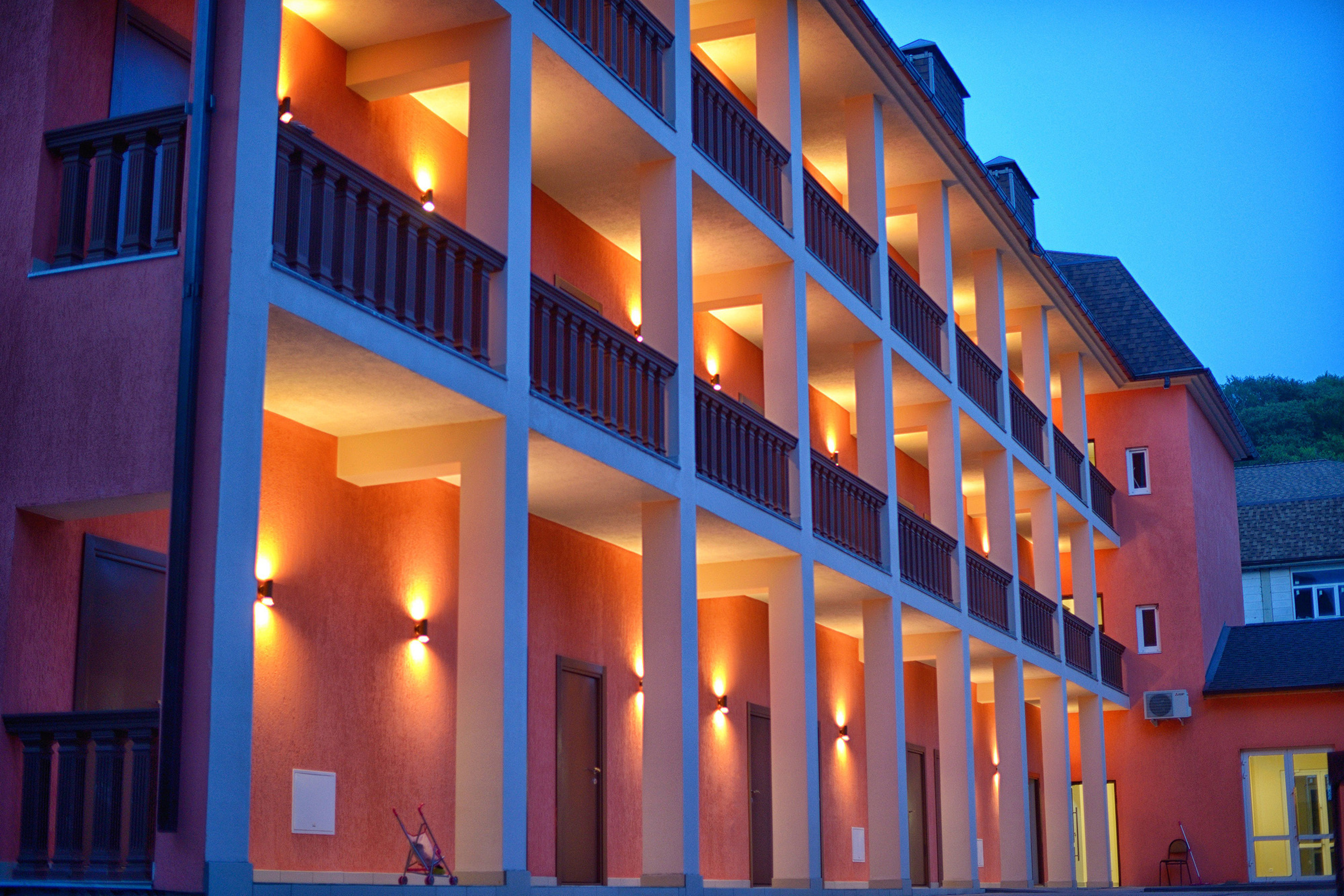 Гостиница в Нижней Хобзе