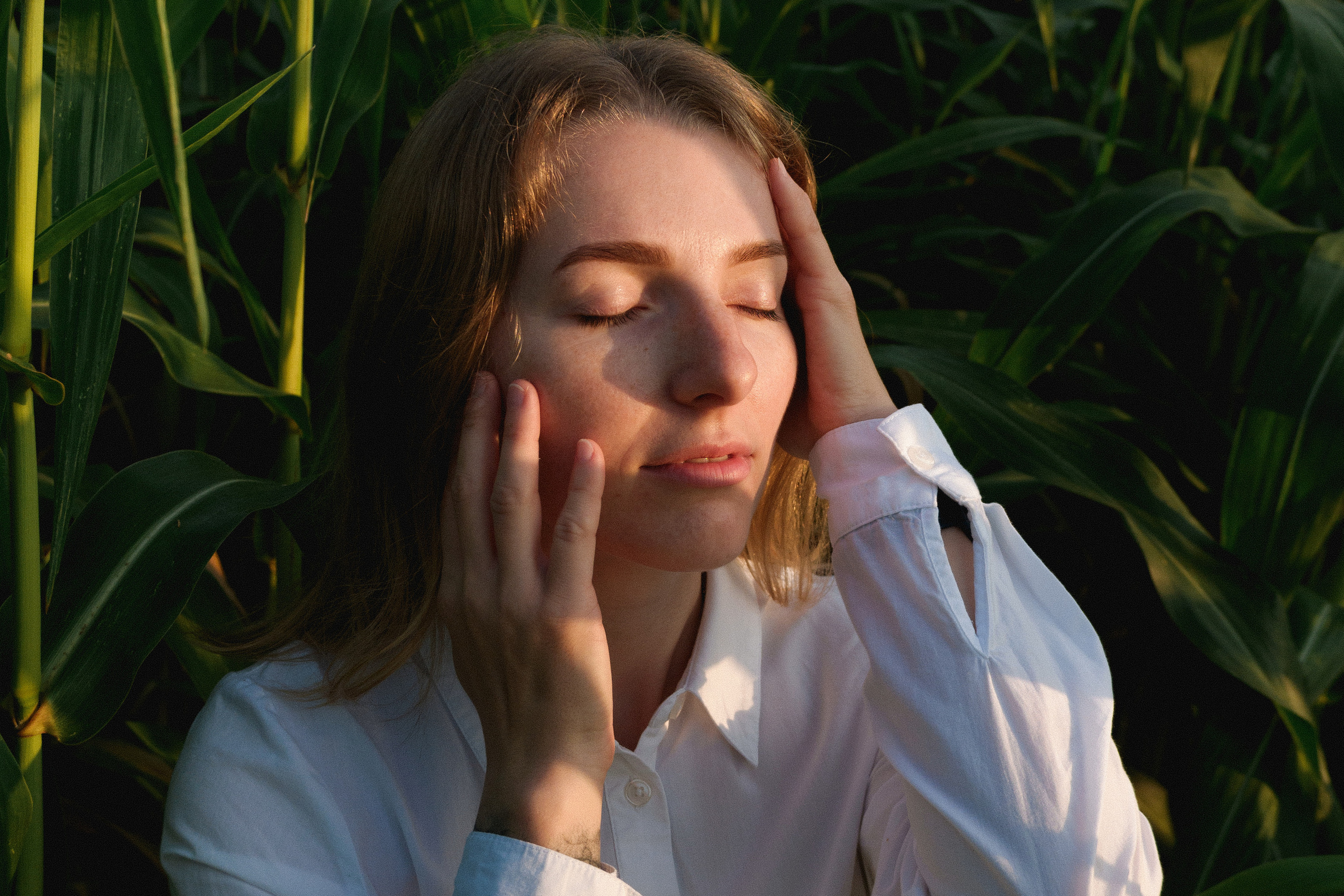 Фотосессия в кукурузном поле и у реки с Кристиной