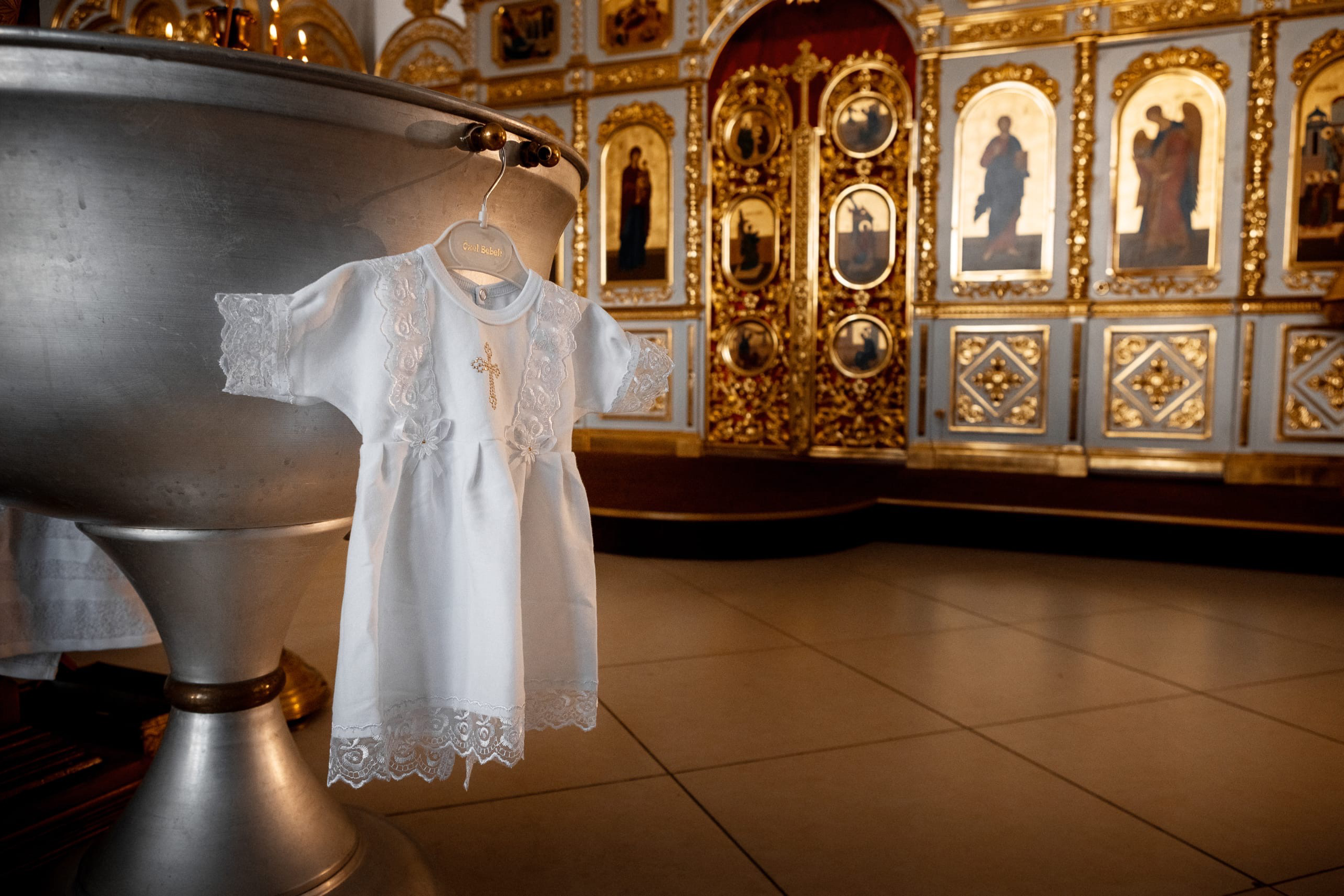 Съемка в храмах. Таинства Крещения и Венчания.