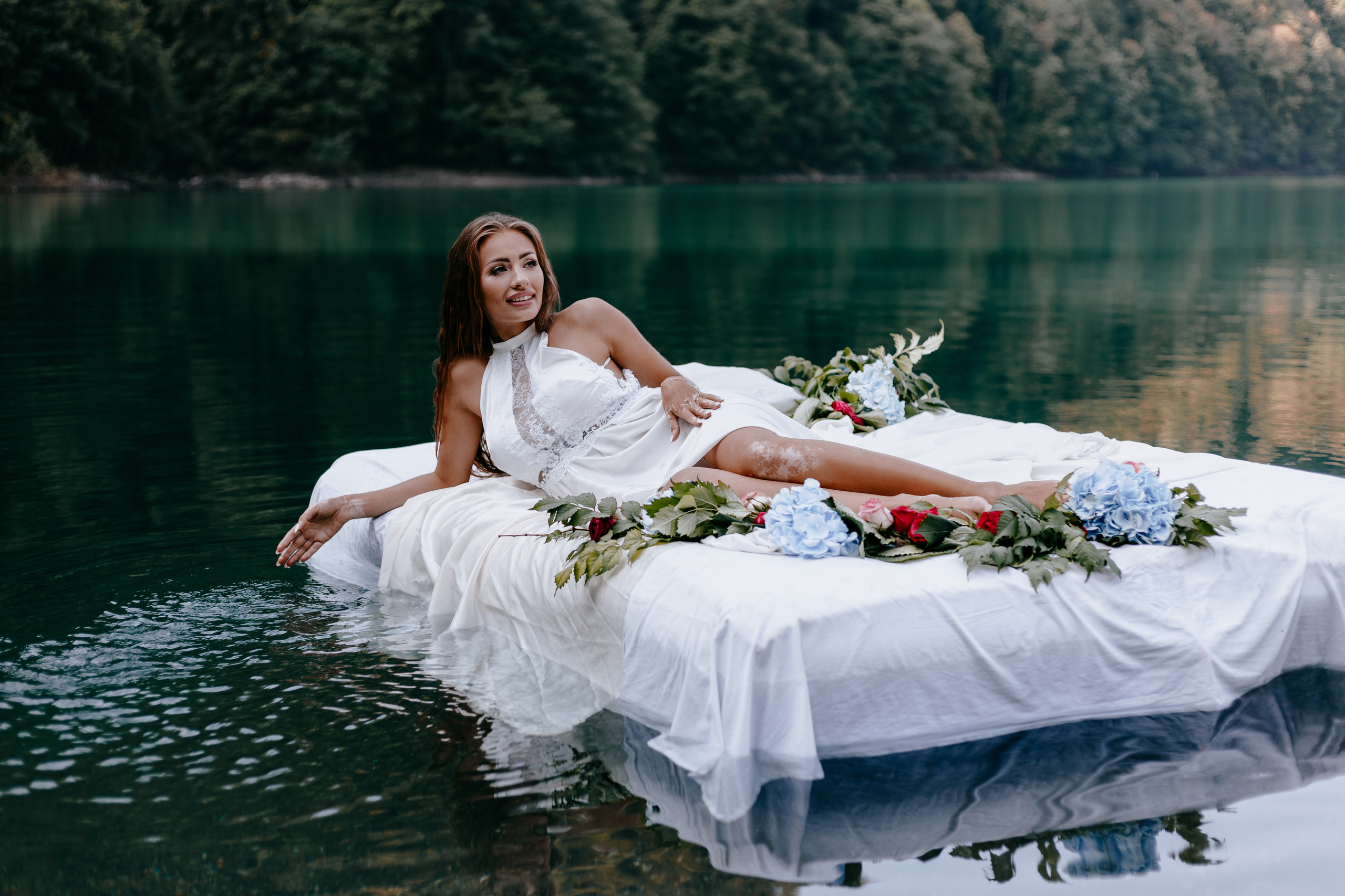 Утро на озере