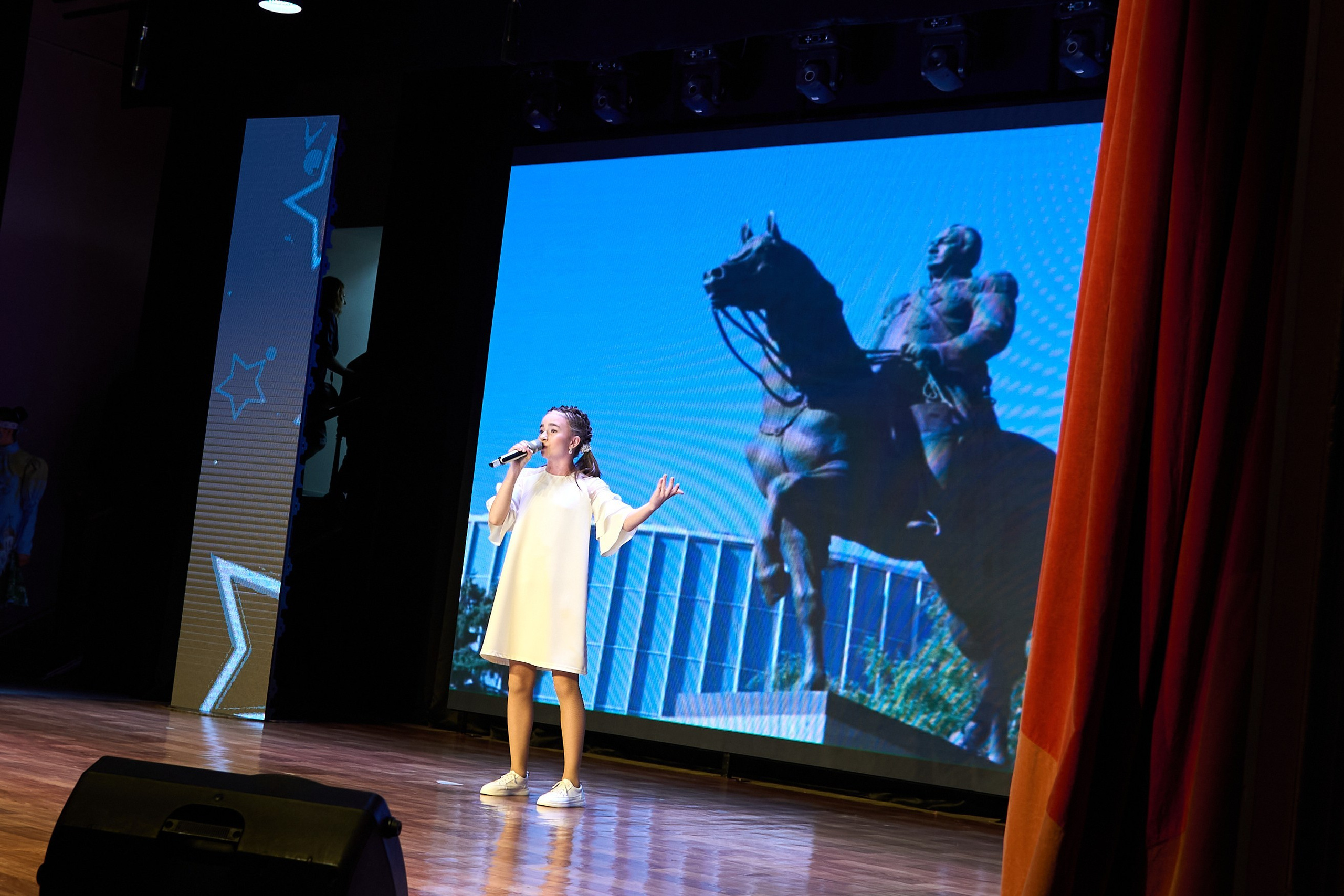 ! Шаблон концерта. [fXph] Фотограф Масликов Илья. Съёмка мероприятий в Ленинске-Кузнецком