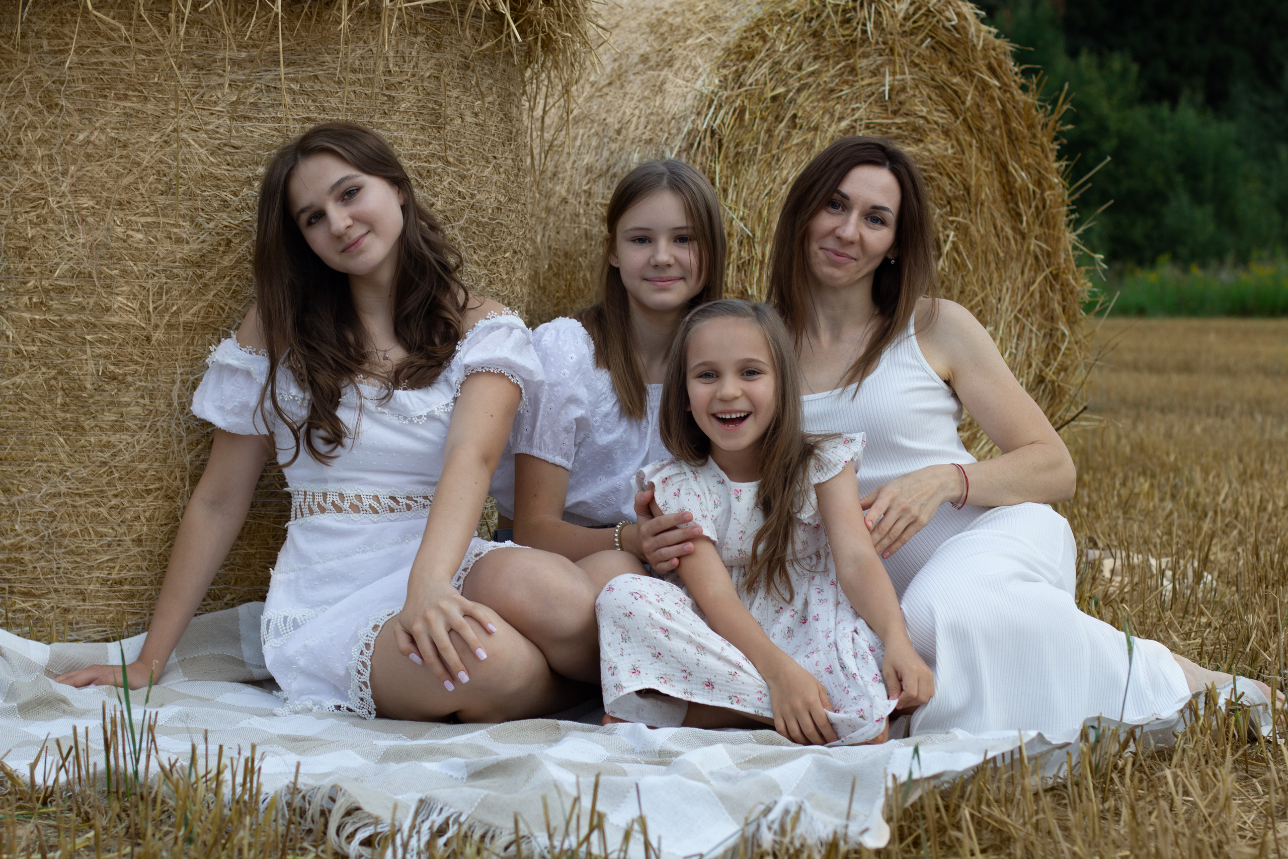 Юля и Максим съемка в поле