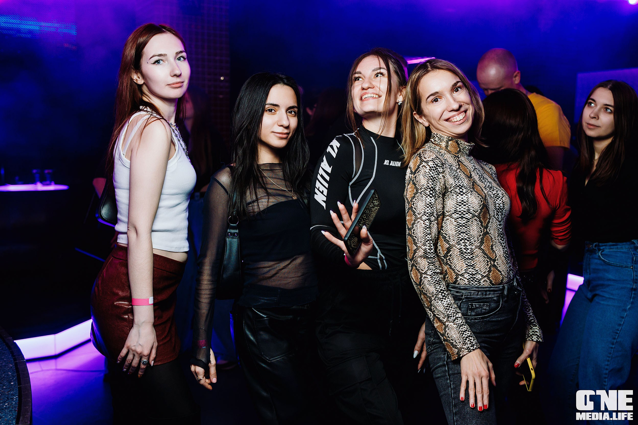 One Media Life: фоторепортажи, фотоотчеты с мероприятий и заведений