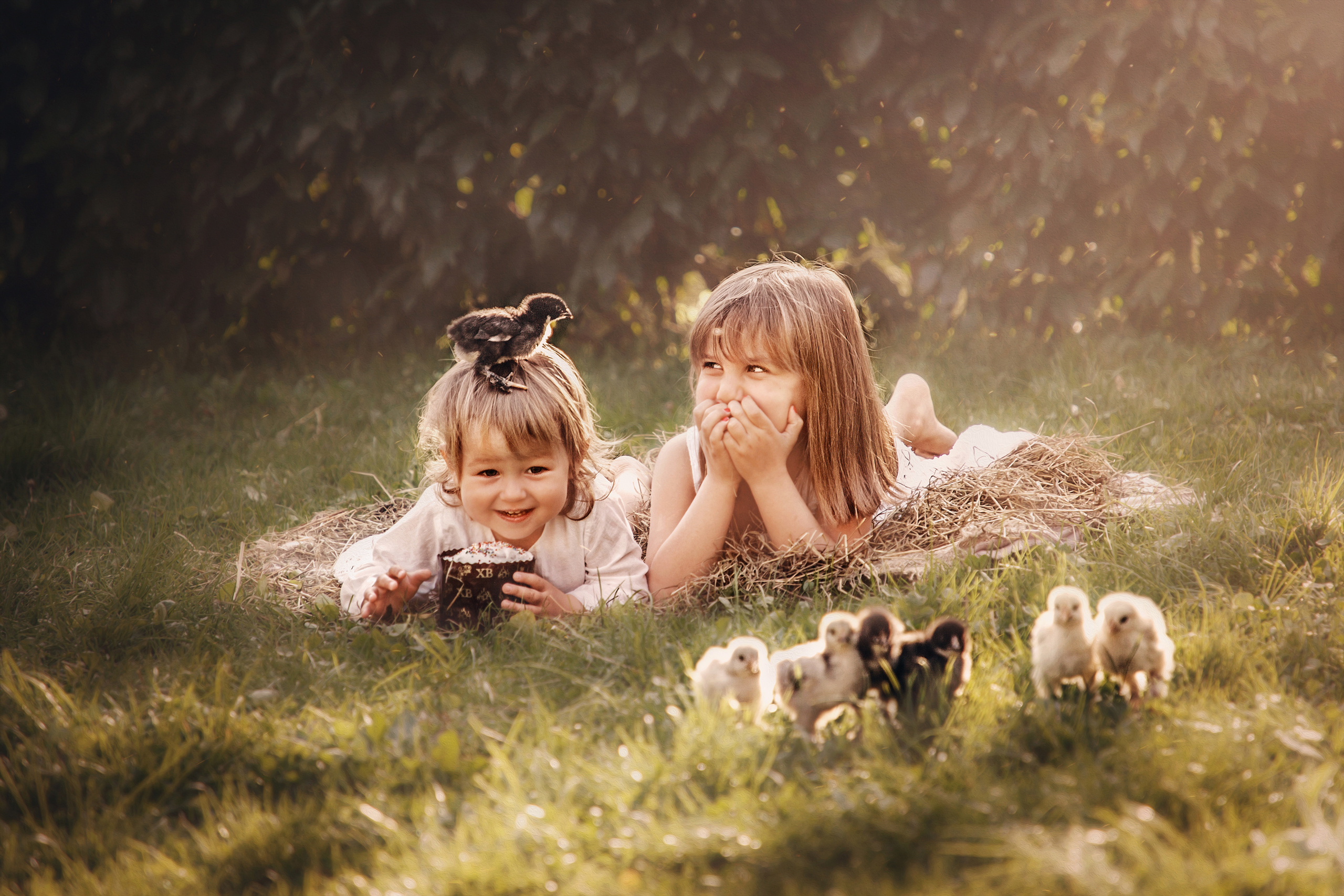 Полина и Маша