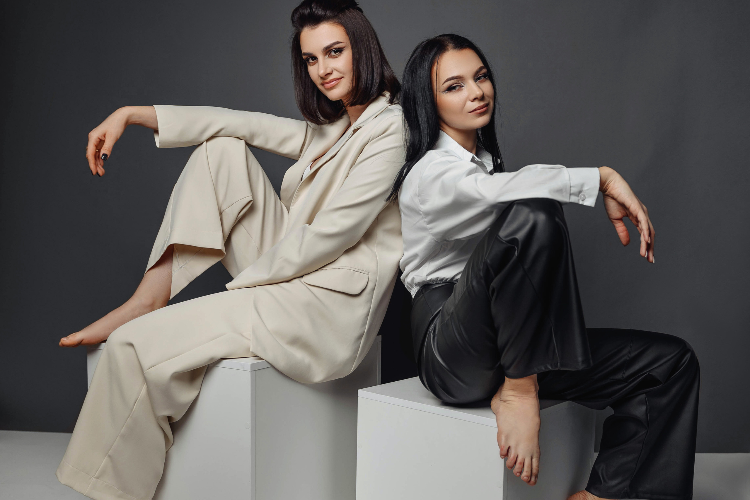 Алина и Даша