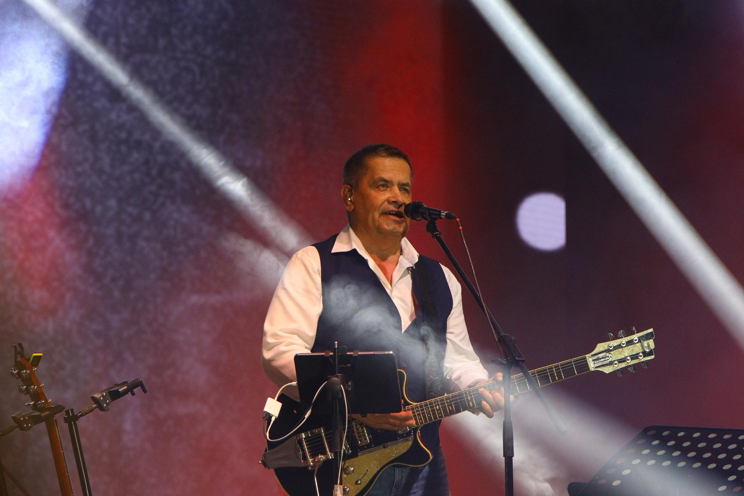 Хороша Родная. Концерт Николая Расторгуева и группы «ЛЮБЭ»