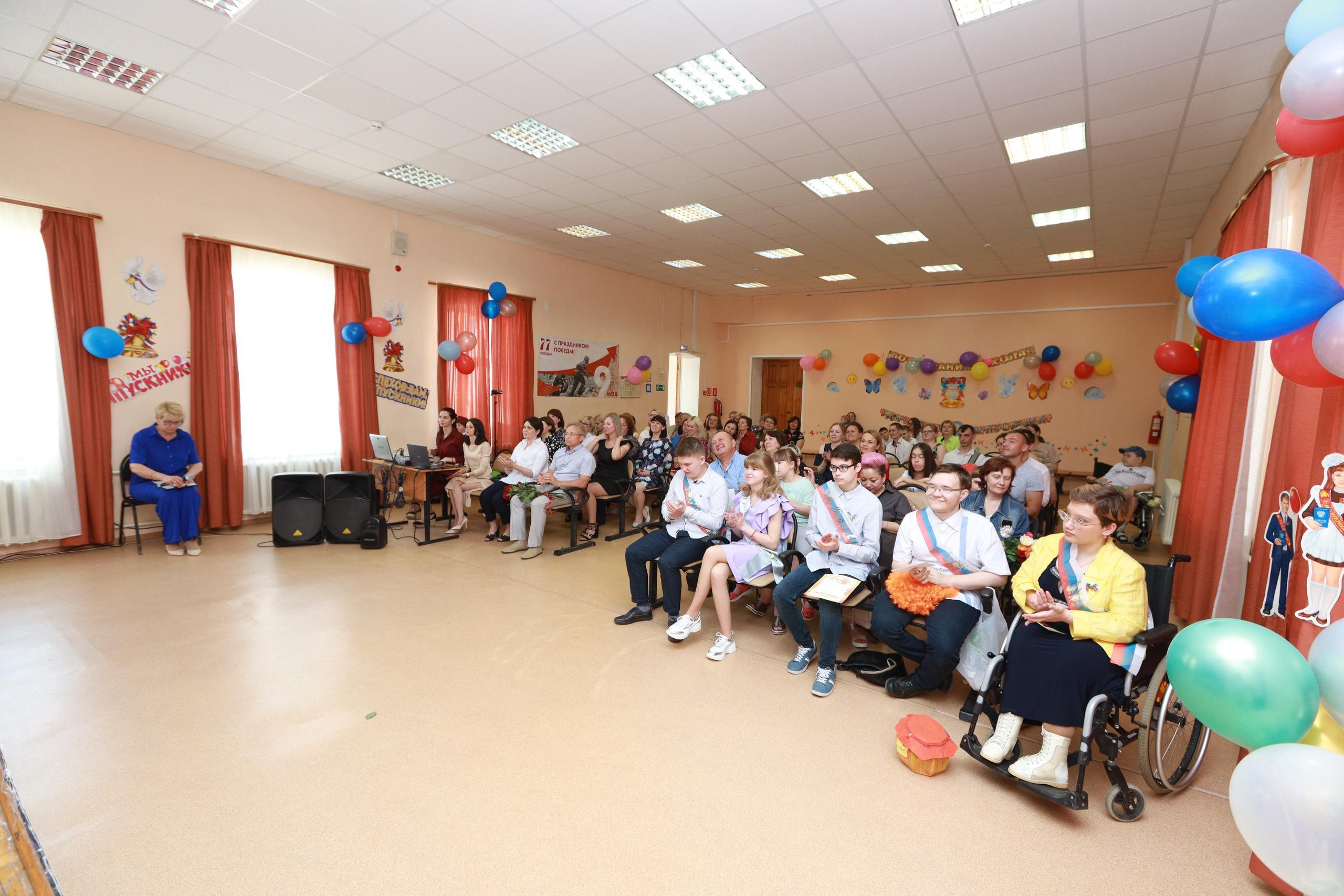 Репортажная фотосъемка без обработки, кадрирования, цветокоррекции (образец).