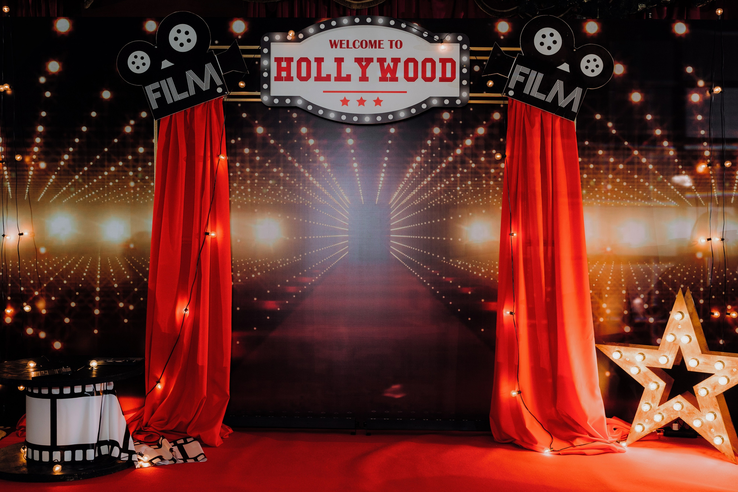 Корпоратив Profidvice в стиле Hollywood